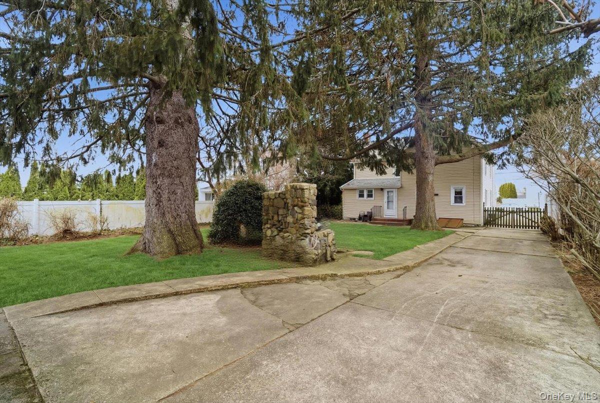 Single Family Washington  Nassau County, NY 11783, MLS-968082-28