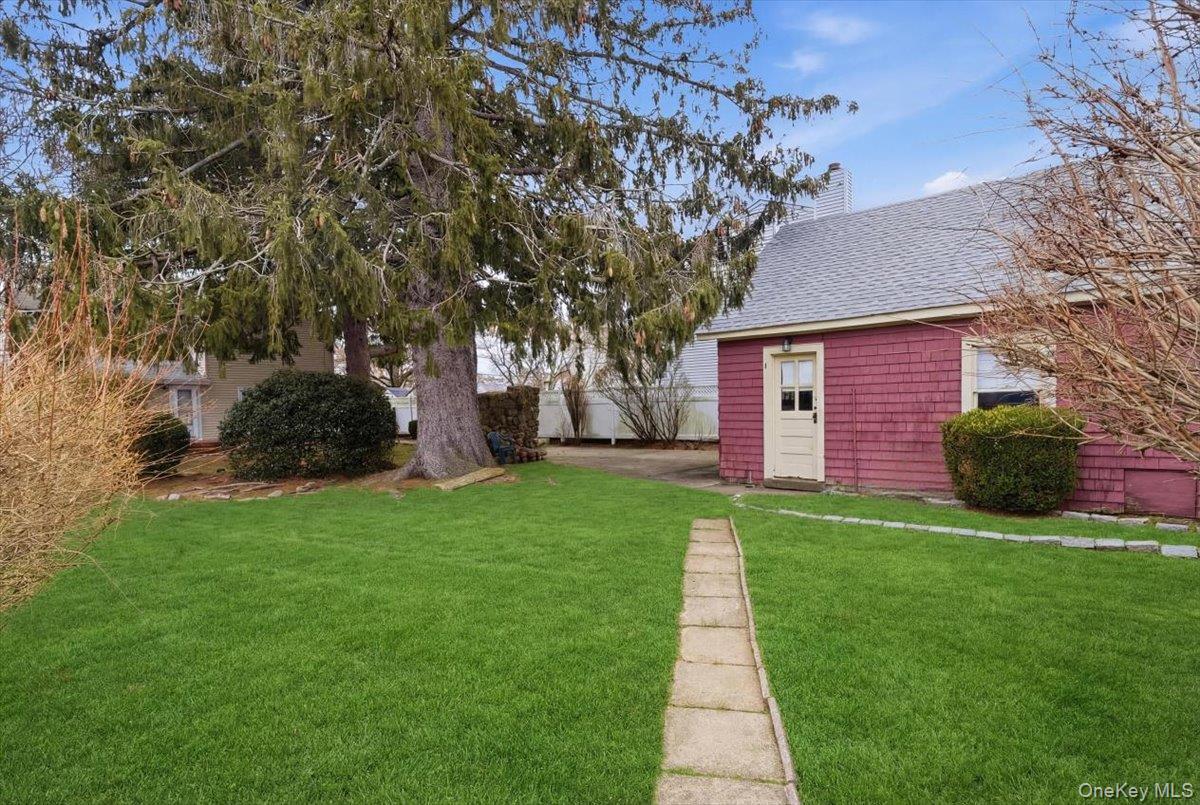 Single Family Washington  Nassau County, NY 11783, MLS-968082-29