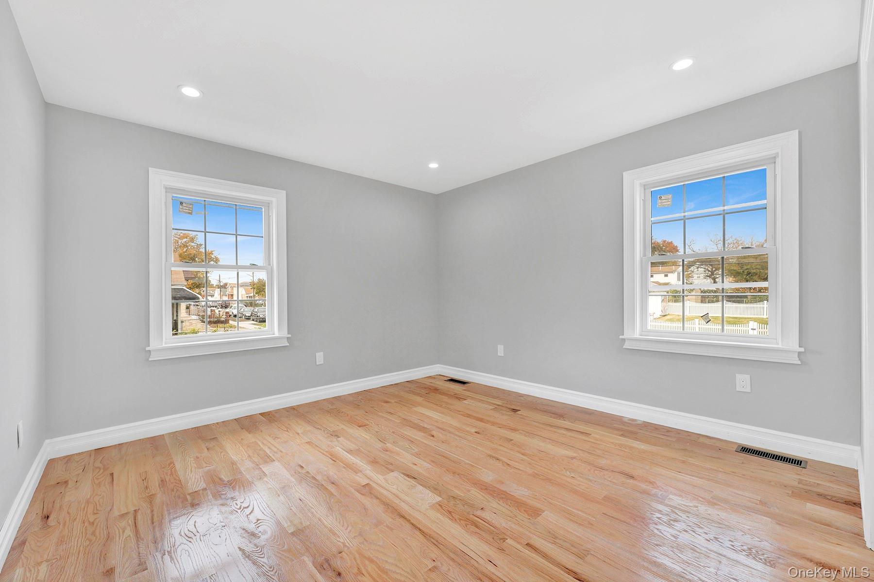 Single Family 134th Queens, NY 11434, MLS-968089-9