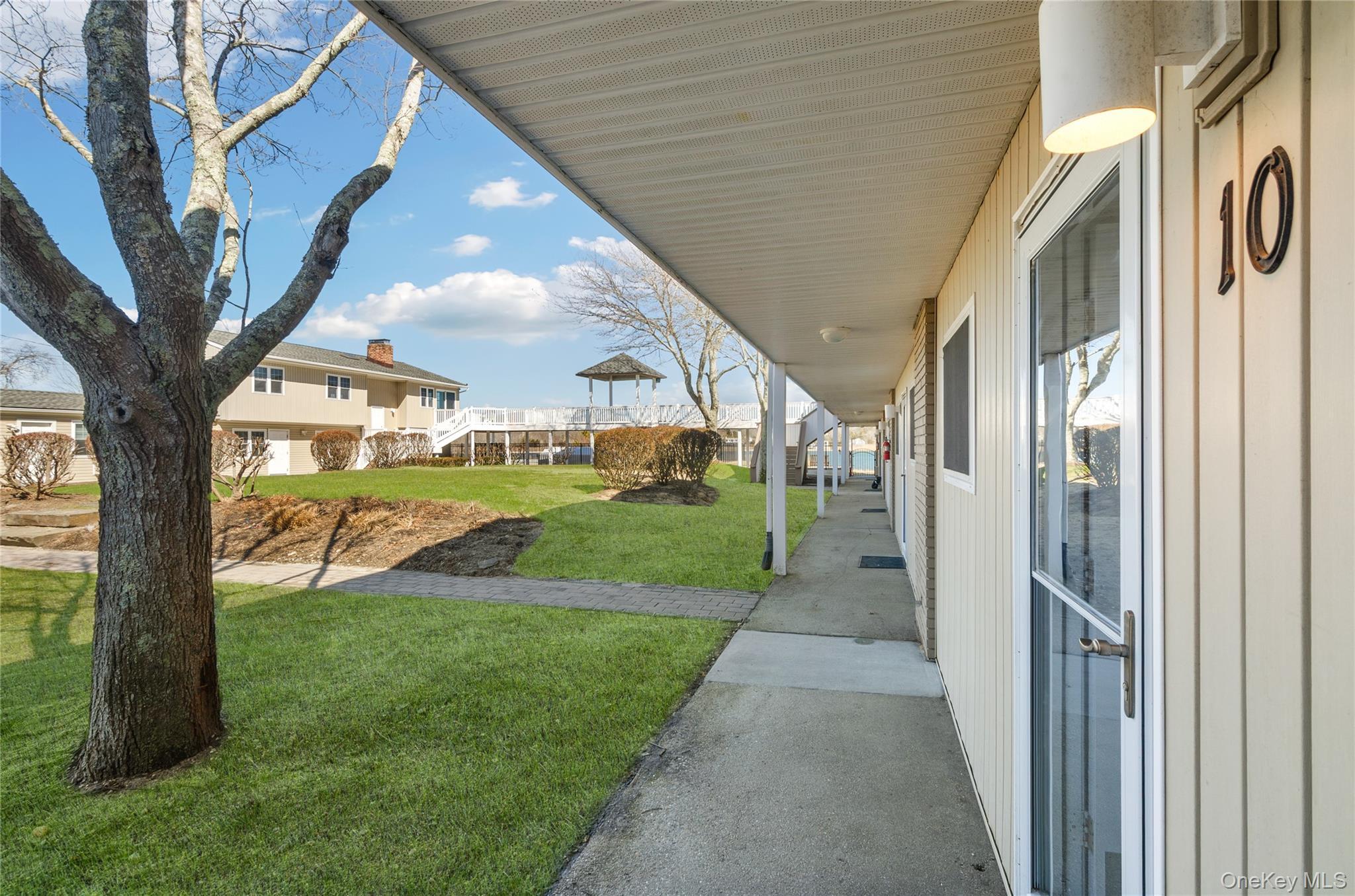 Coop Tiana  Suffolk County, NY 11946, MLS-968092-2