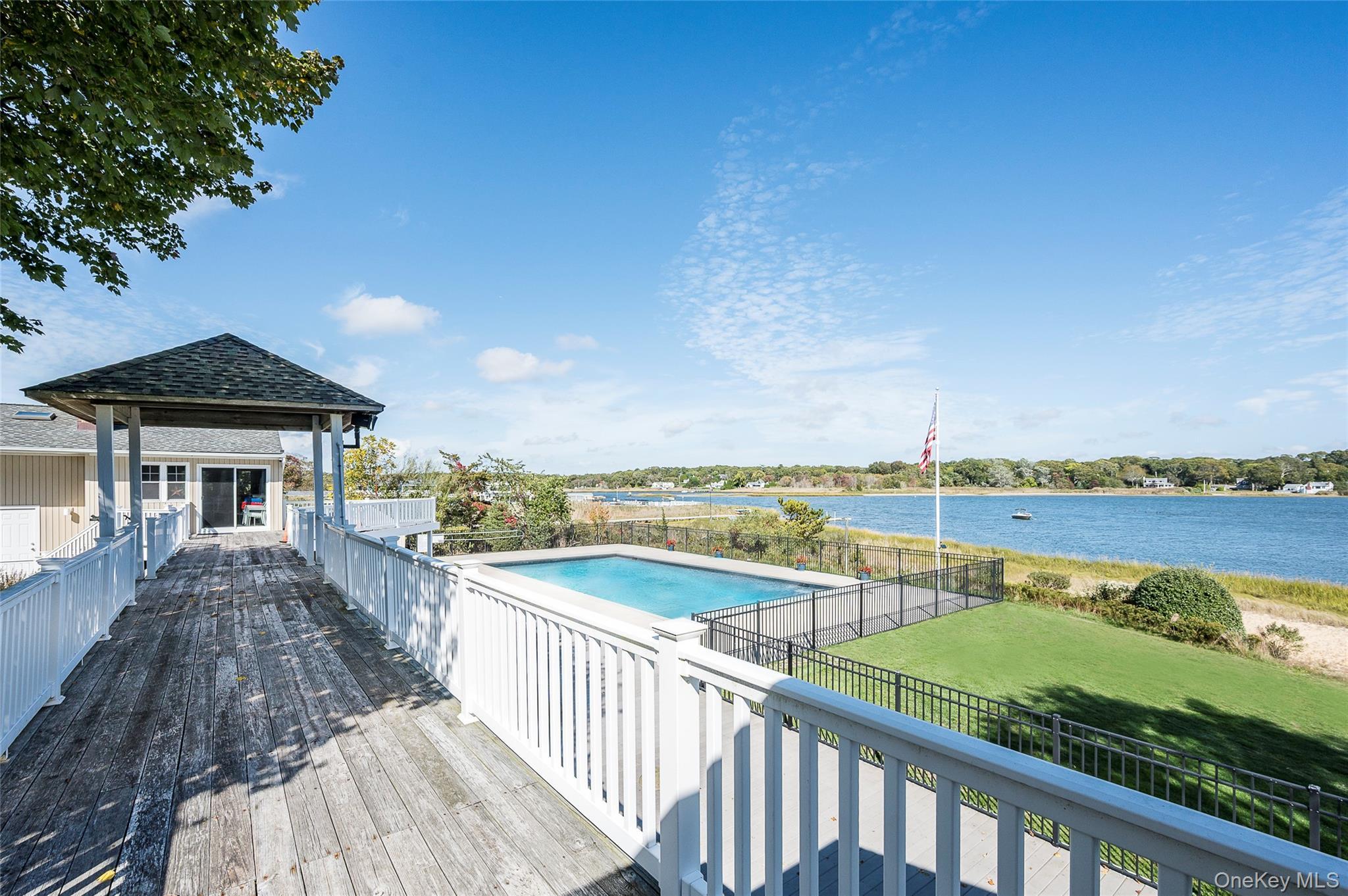 Coop Tiana  Suffolk County, NY 11946, MLS-968092-22