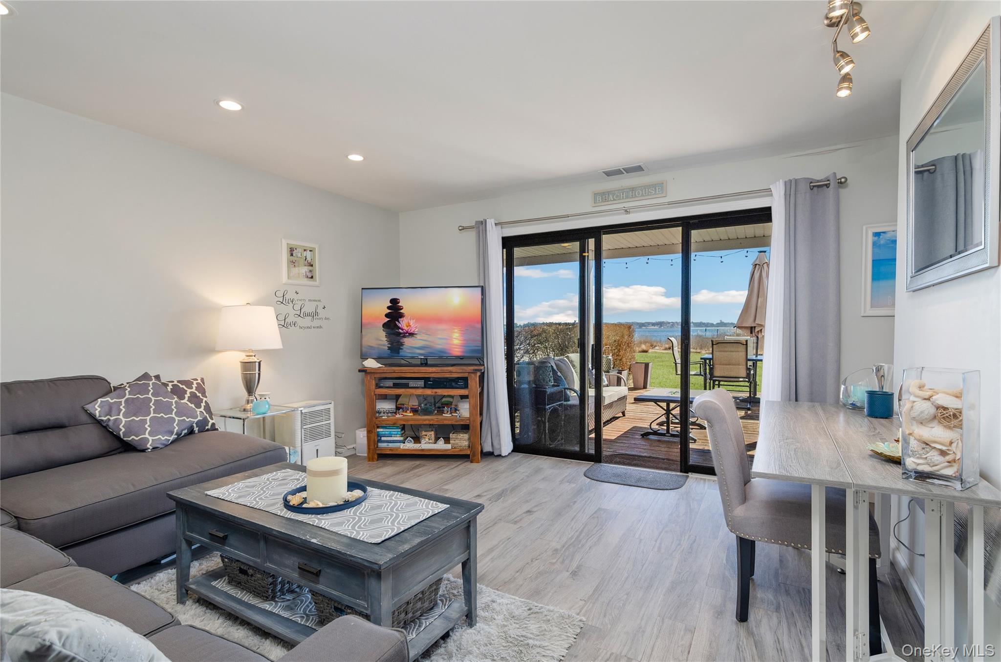 Coop Tiana  Suffolk County, NY 11946, MLS-968092-6