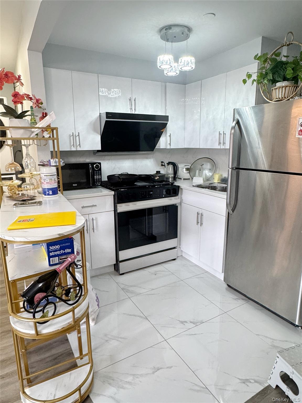 Condo 41st  Queens, NY 11355, MLS-968098-2