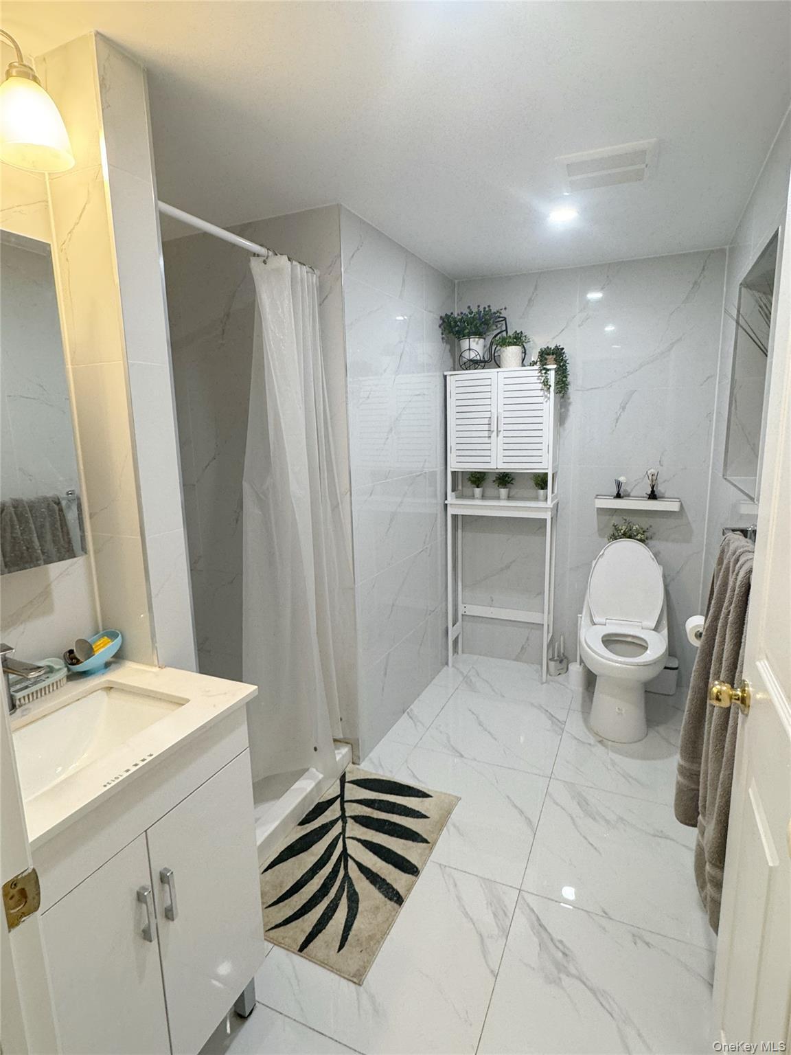 Condo 41st  Queens, NY 11355, MLS-968098-3