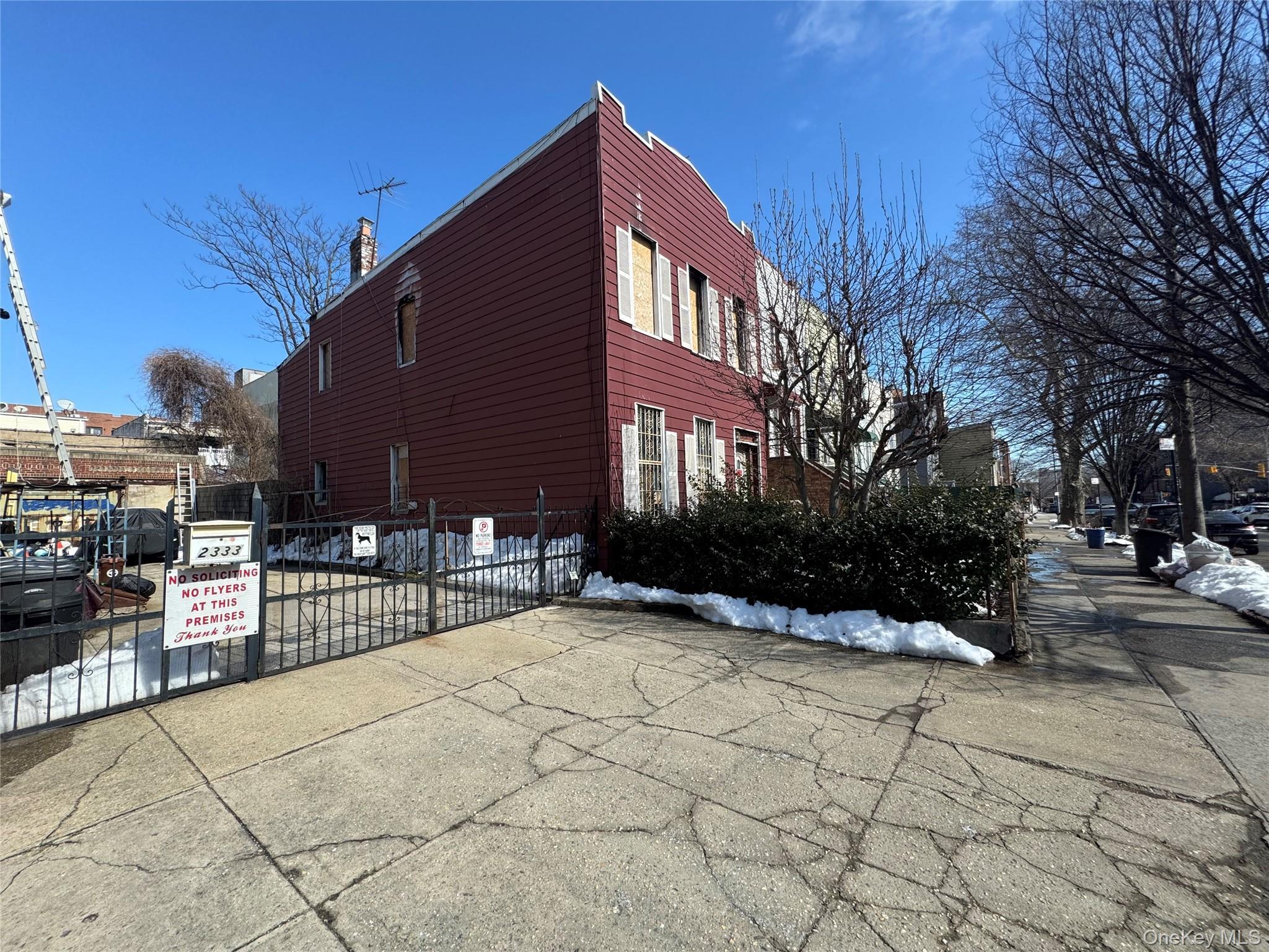 Single Family Dean  Brooklyn, NY 11233, MLS-968100-2