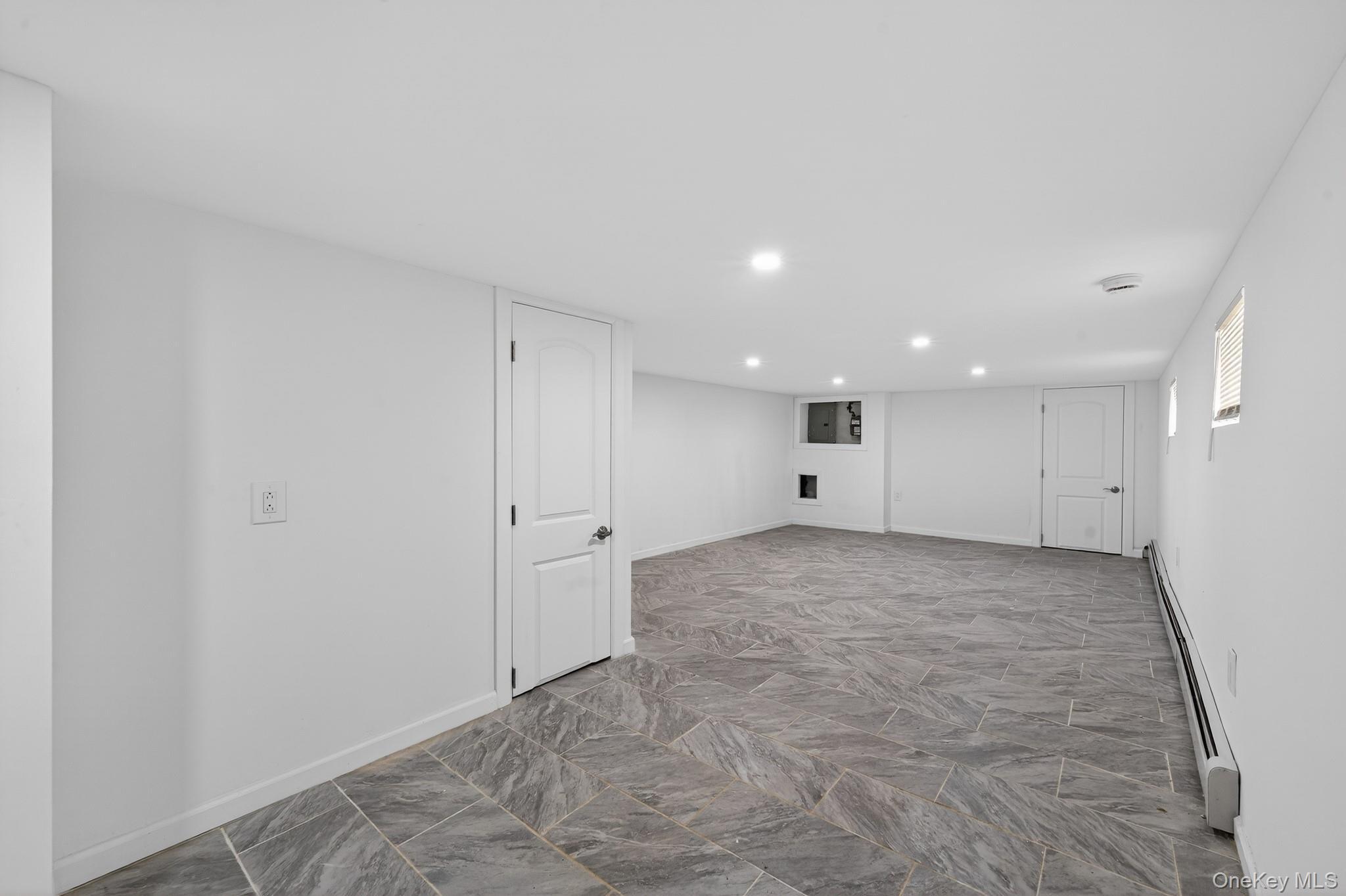 Single Family Liverpool  Queens, NY 11435, MLS-968104-11