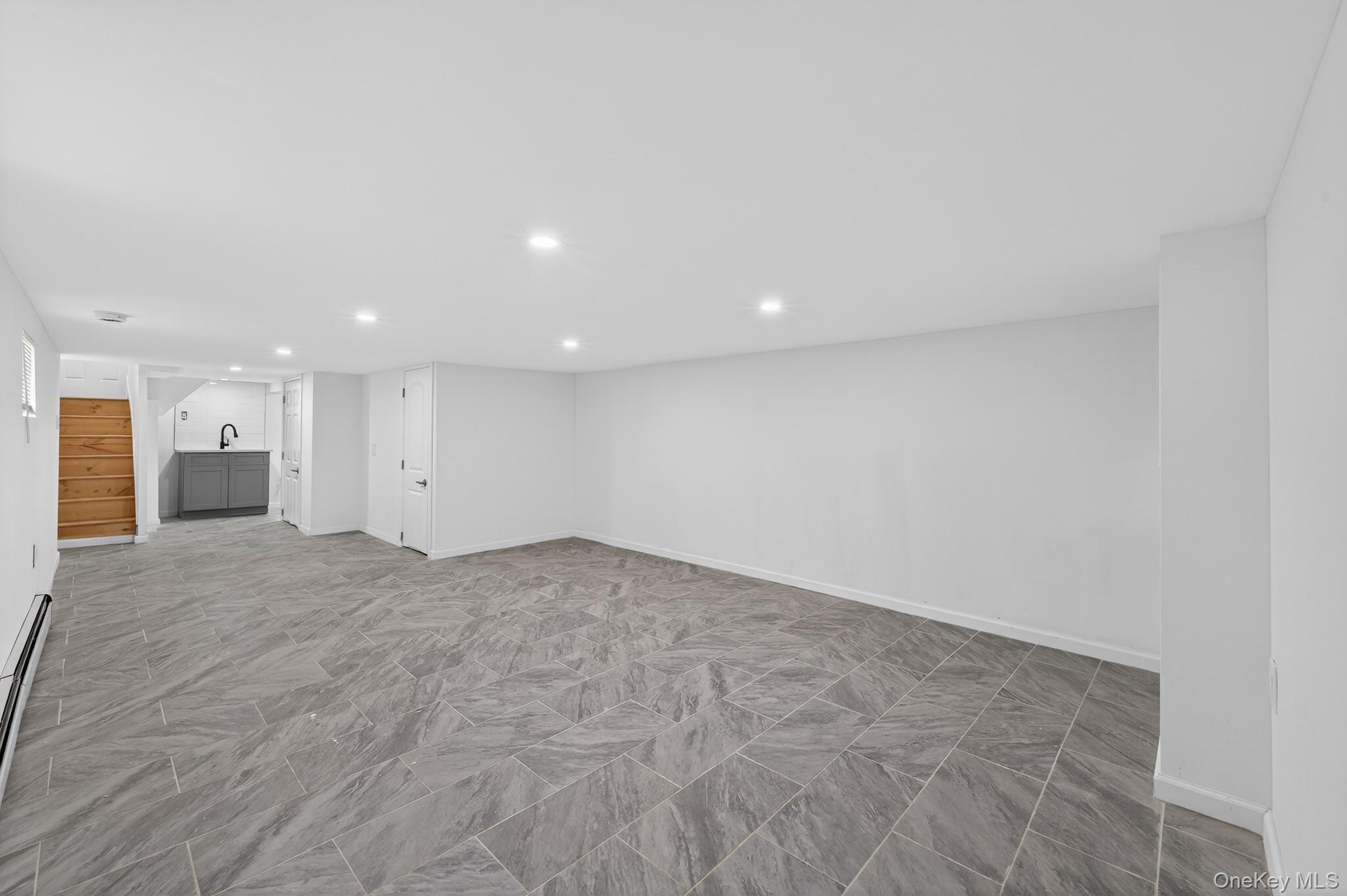 Single Family Liverpool  Queens, NY 11435, MLS-968104-12