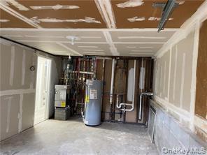 Single Family Sutton Park  Dutchess County, NY 12603, MLS-968112-16