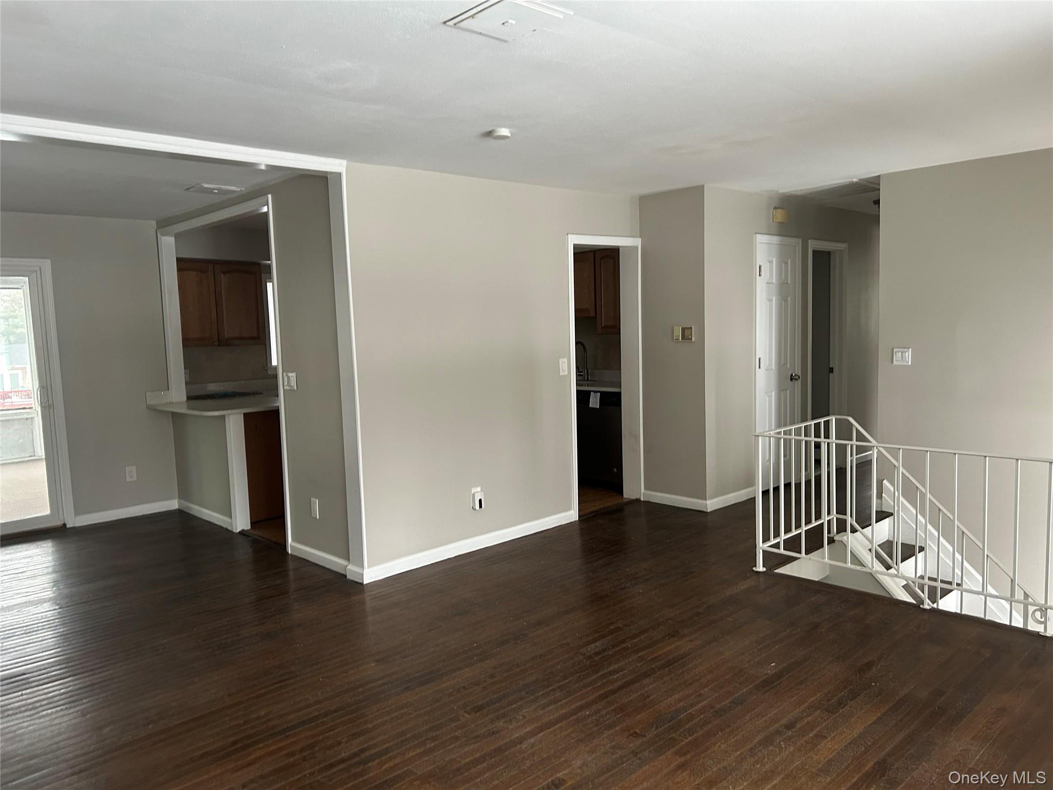 Single Family Sutton Park  Dutchess County, NY 12603, MLS-968112-4