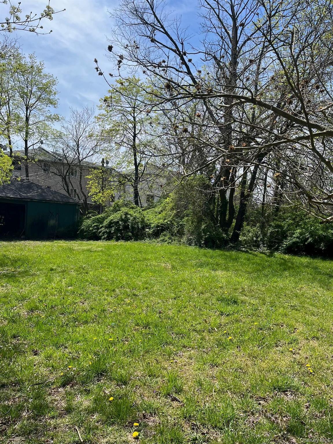 Single Family Healy  Queens, NY 11691, MLS-968129-5