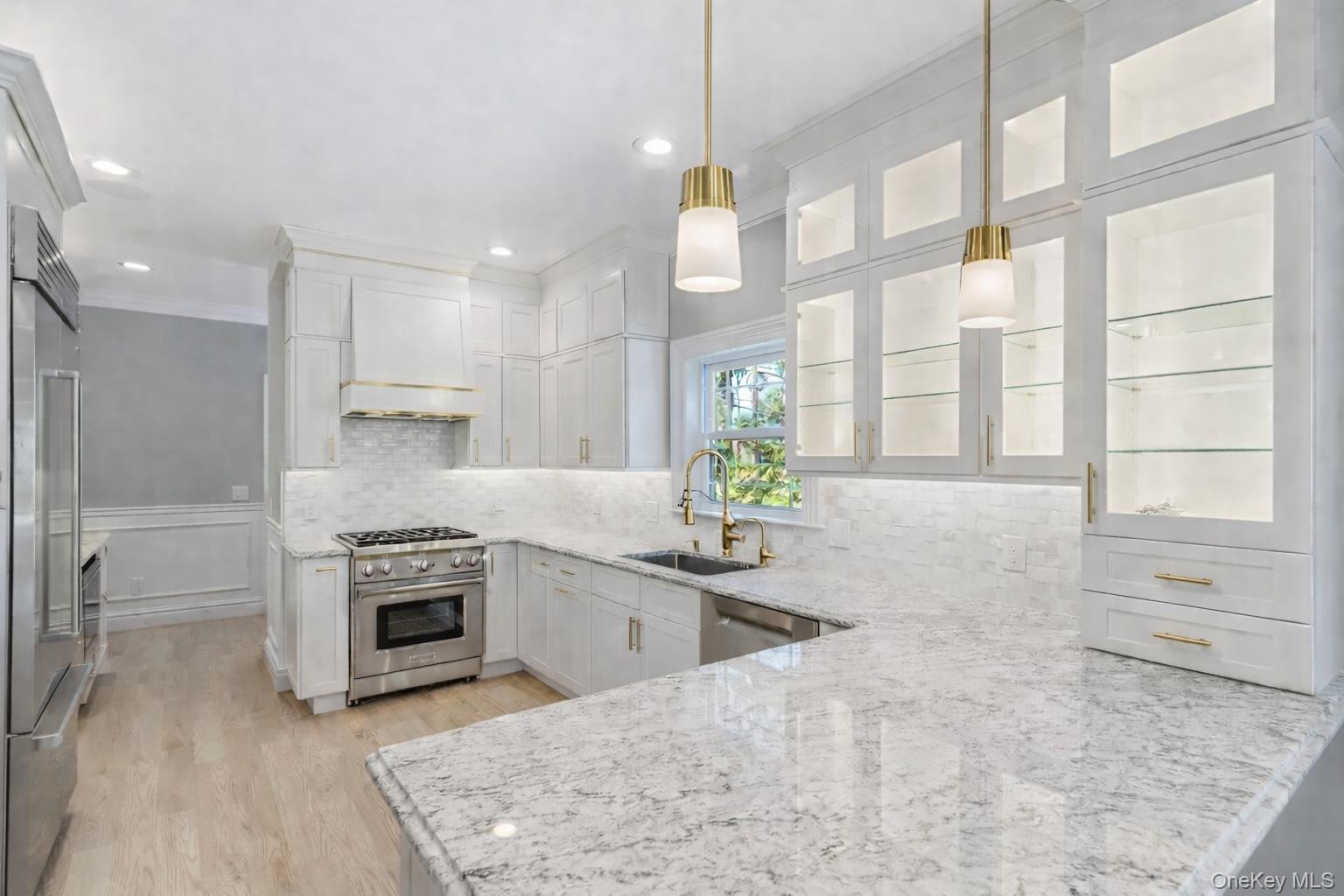 Single Family Gail Circle Suffolk County, NY 11778, MLS-968130-13