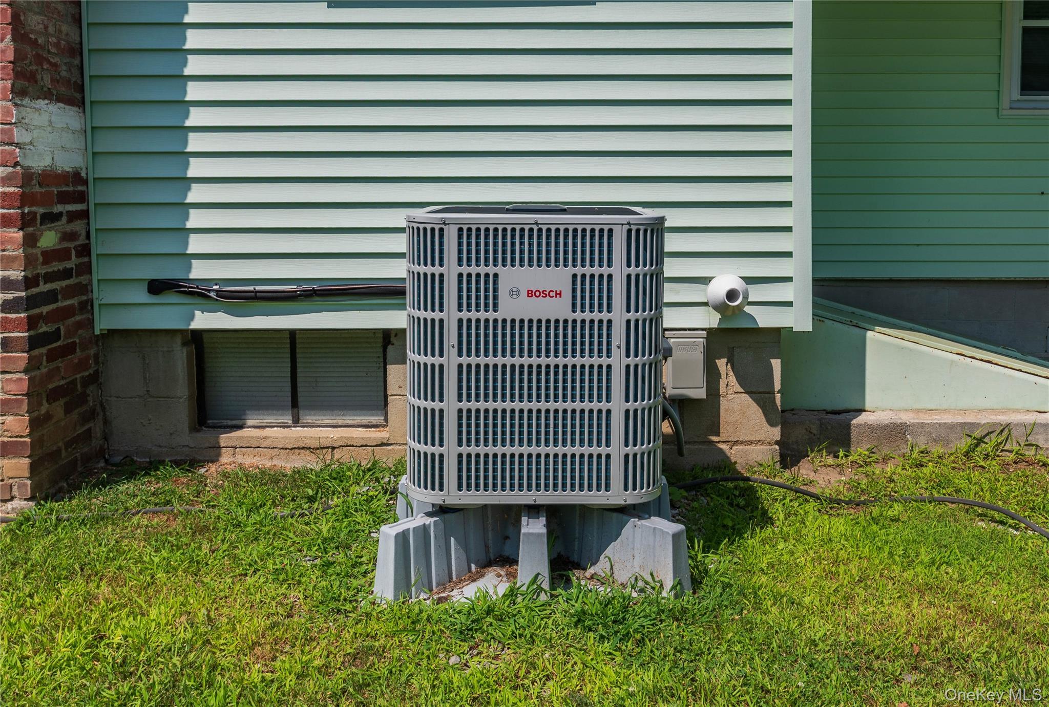 Single Family Toomey  Dutchess County, NY 12603, MLS-968142-25