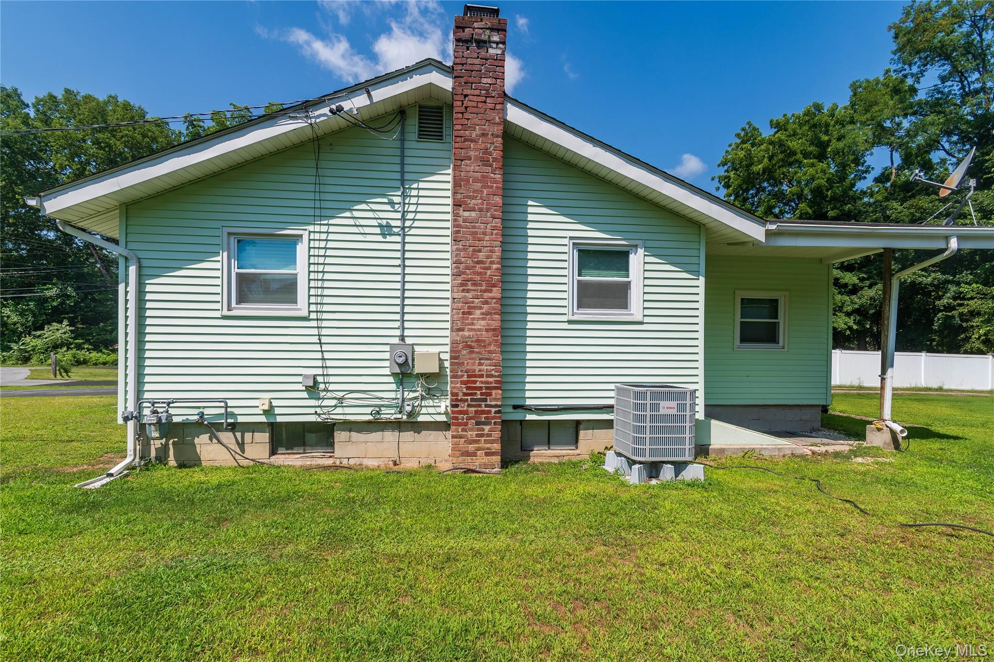 Single Family Toomey  Dutchess County, NY 12603, MLS-968142-26