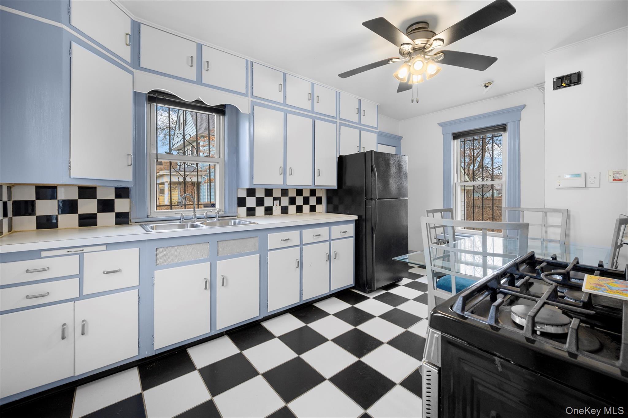 Single Family Bennett Nassau County, NY 11550, MLS-968147-15