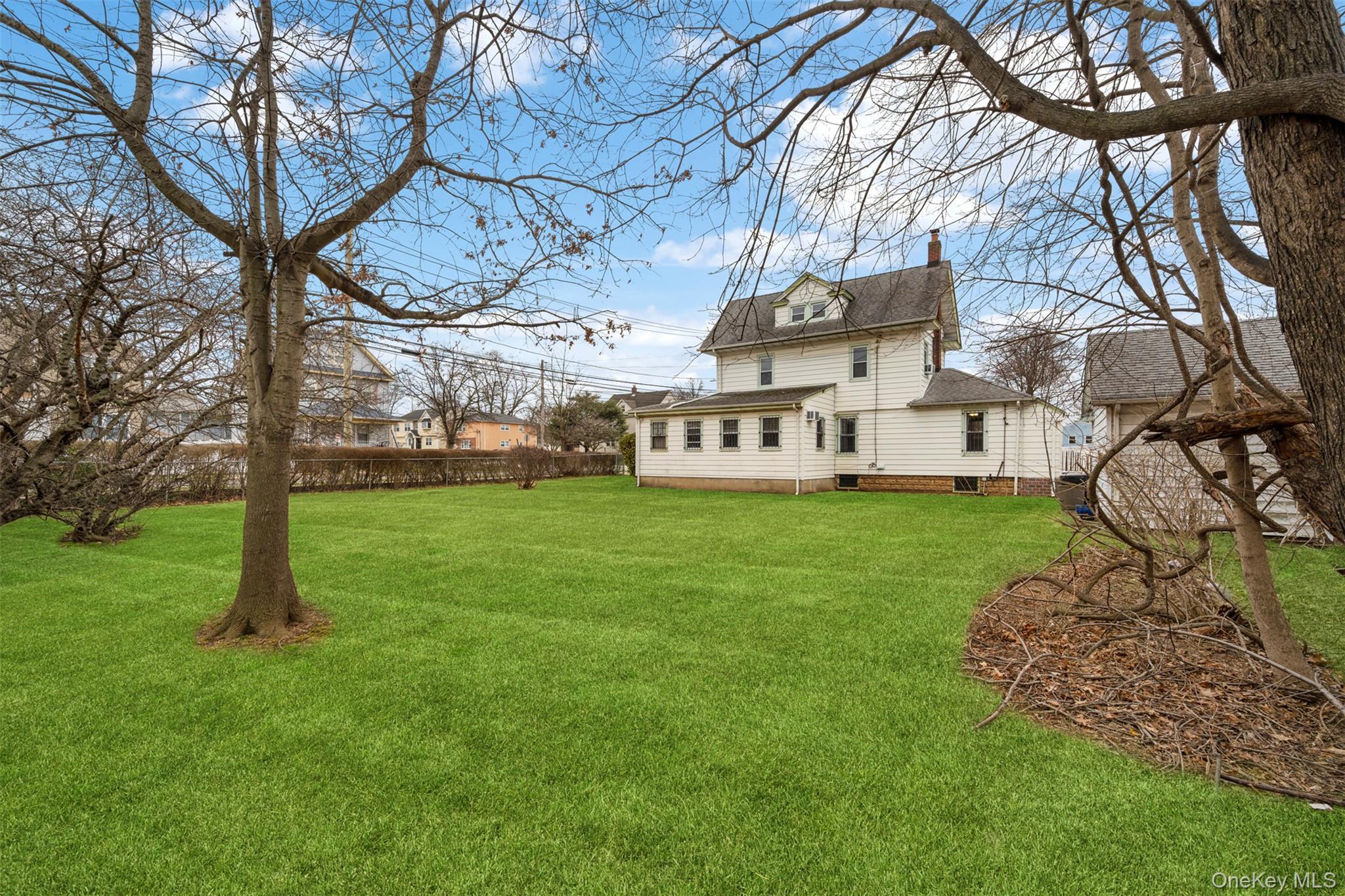 Single Family Bennett Nassau County, NY 11550, MLS-968147-37