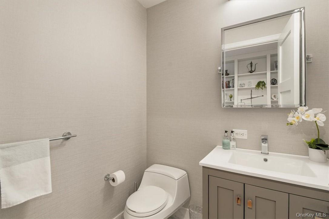 Condo Renaissance  Westchester County, NY 10601, MLS-968153-18