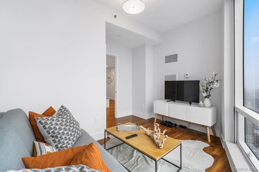 Condo Renaissance  Westchester County, NY 10601, MLS-968153-4