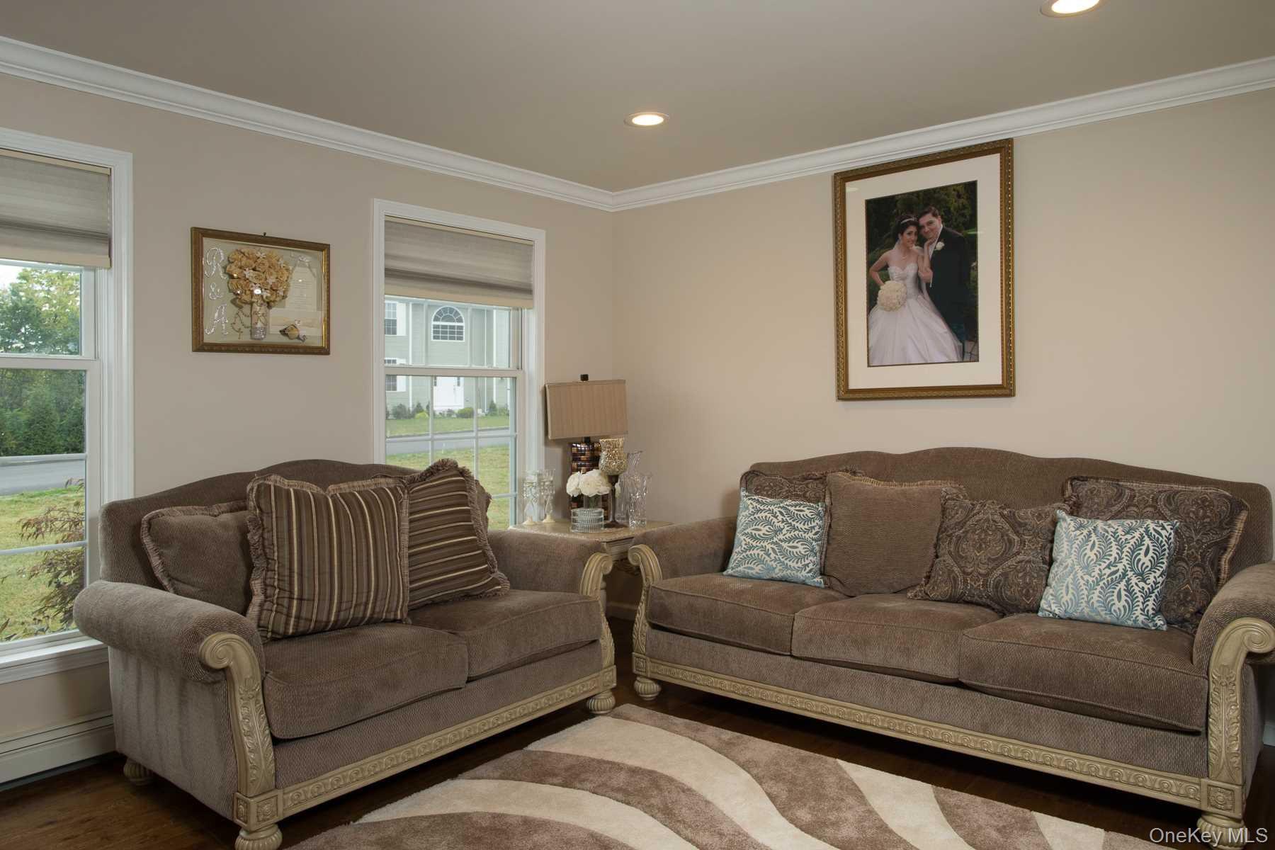 Single Family Jamil  Dutchess County, NY 12603, MLS-968158-10