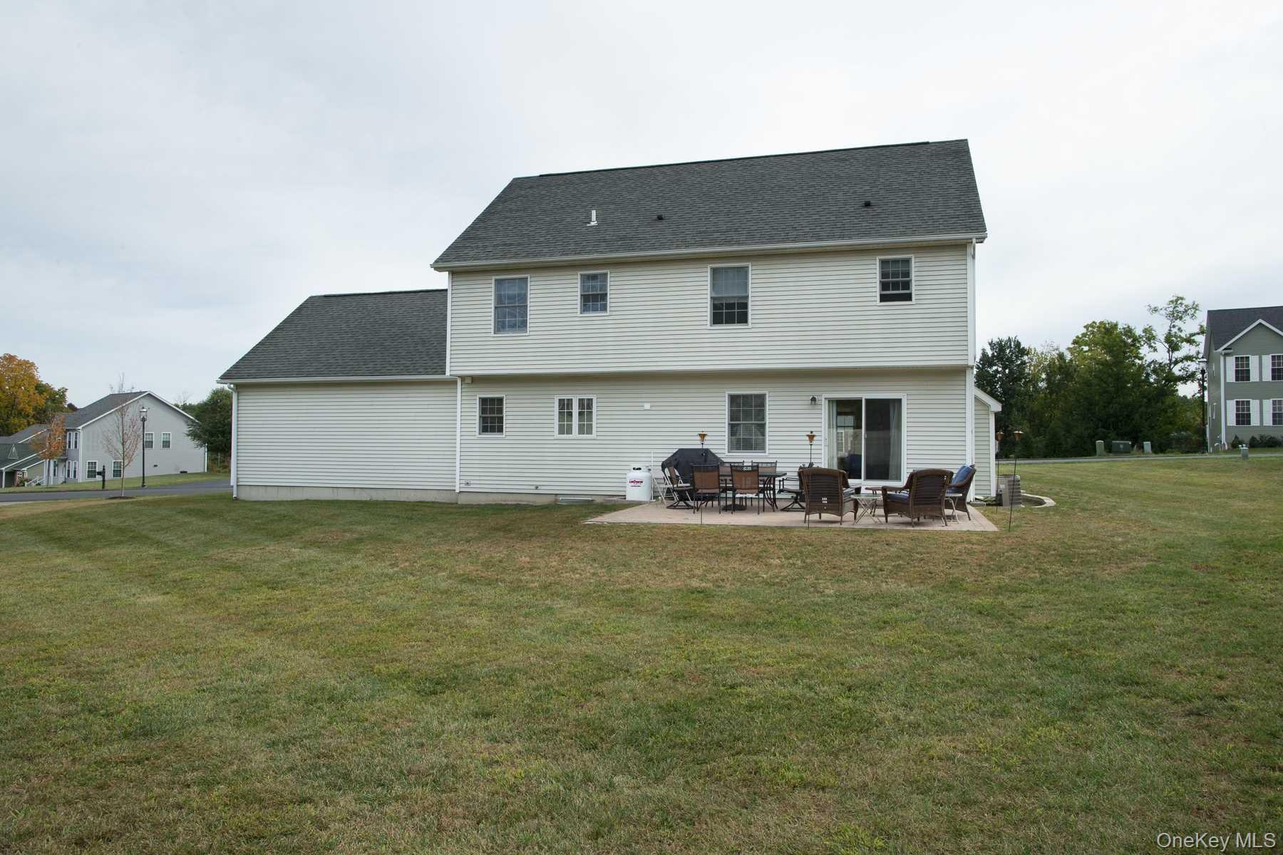 Single Family Jamil  Dutchess County, NY 12603, MLS-968158-28