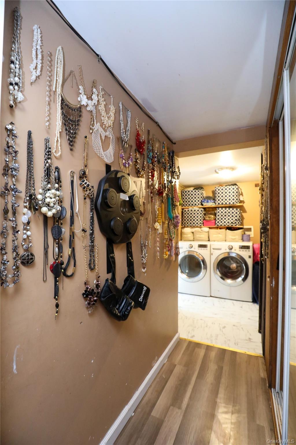 Single Family Broadway  Ulster County, NY 12429, MLS-968161-13