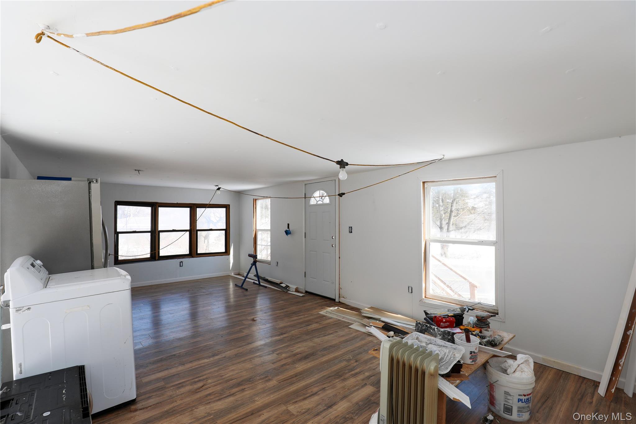 Single Family Broadway  Ulster County, NY 12429, MLS-968161-21