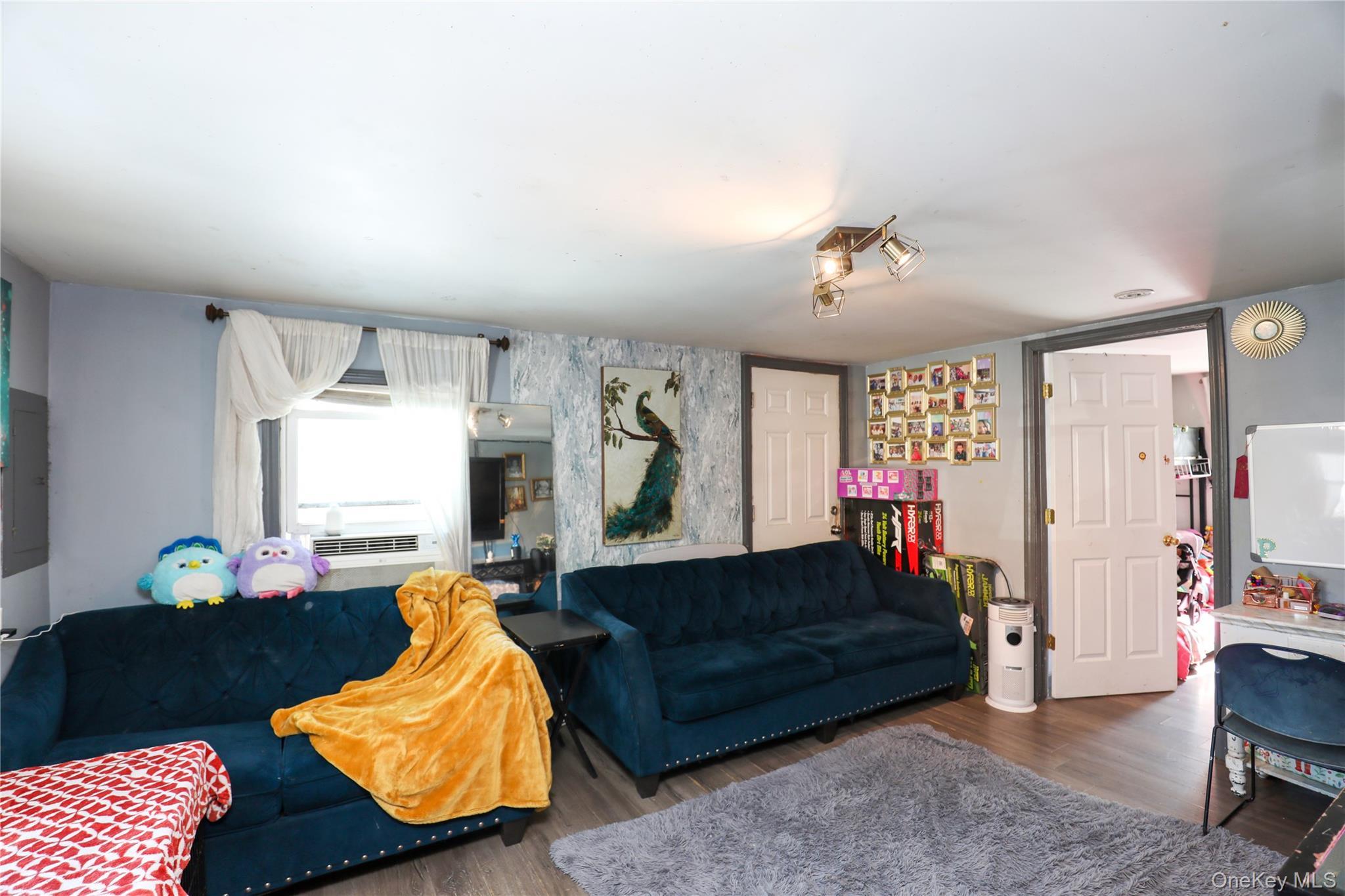 Single Family Broadway  Ulster County, NY 12429, MLS-968161-9