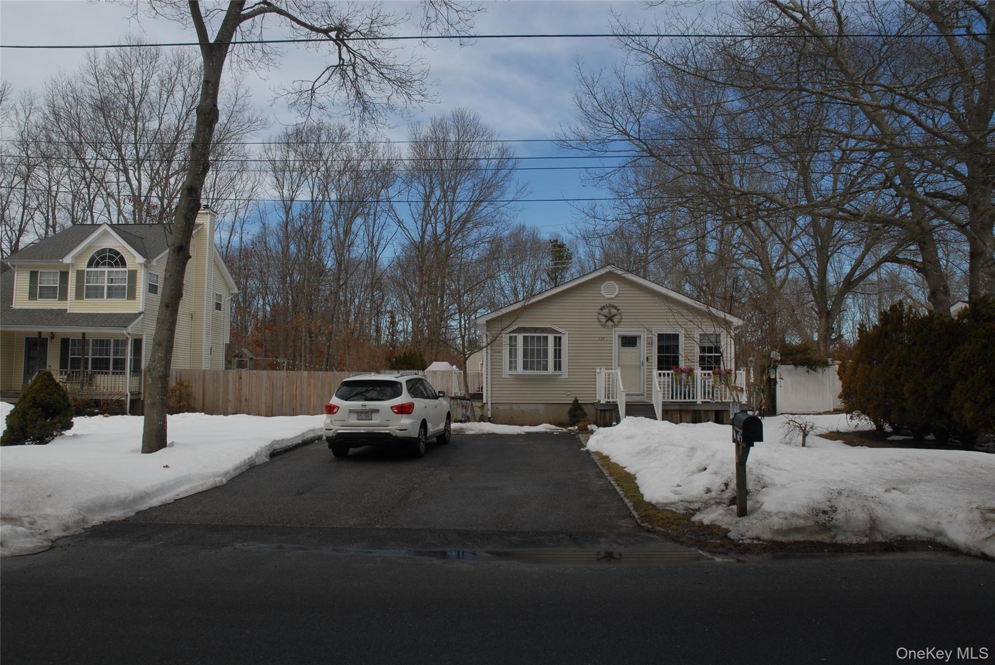 Single Family Carleton  Suffolk County, NY 11967, MLS-968172-2