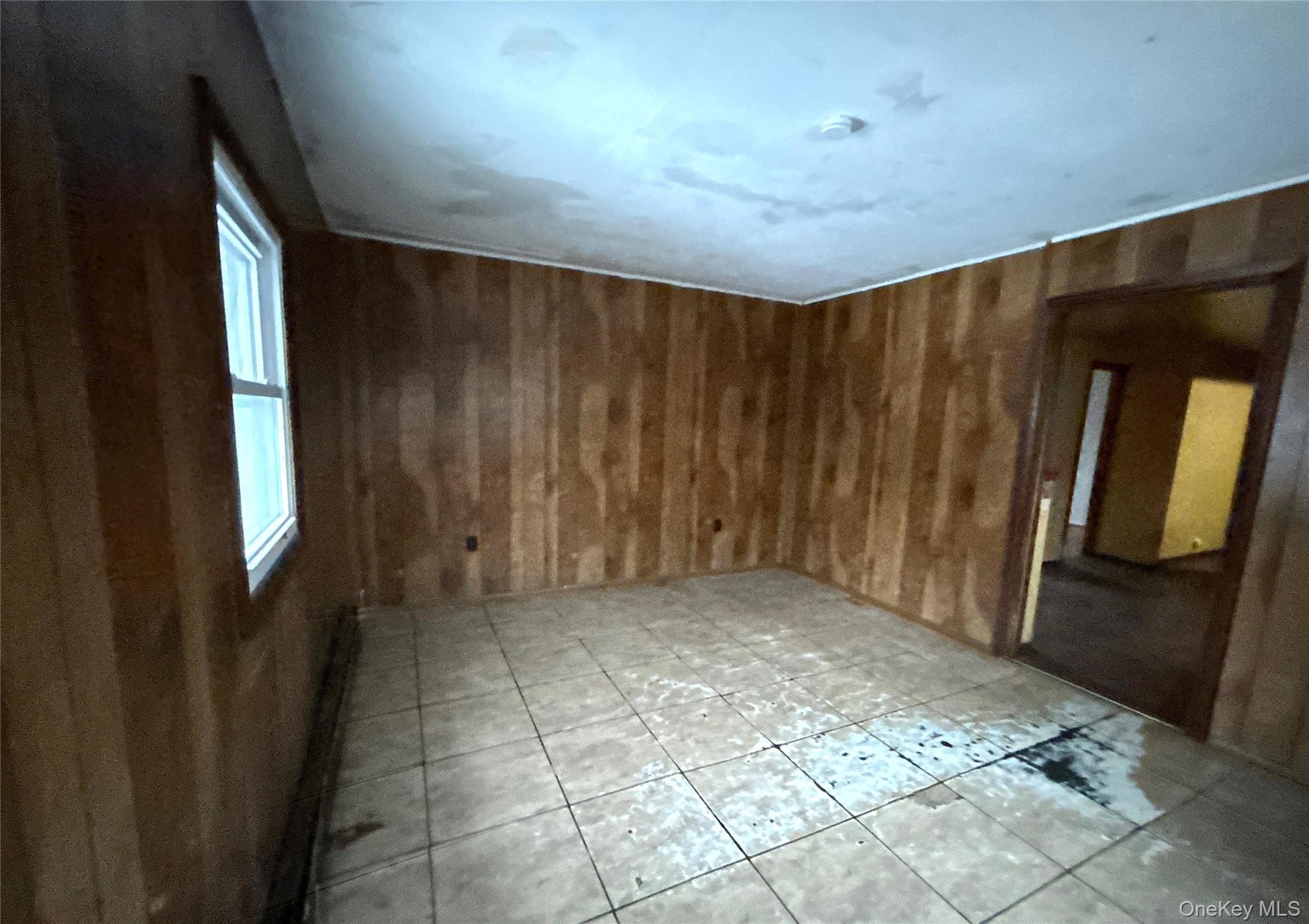 Single Family Ocean  Suffolk County, NY 11706, MLS-968208-15