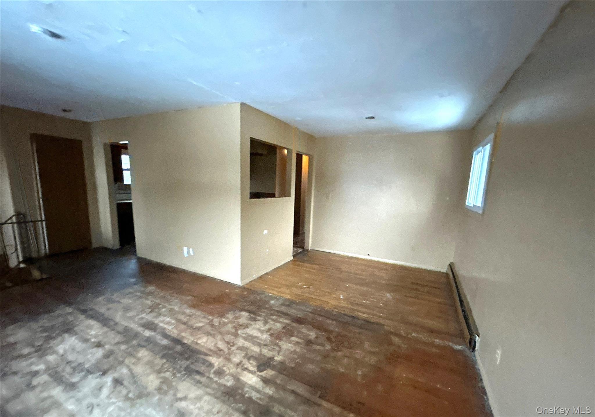 Single Family Ocean  Suffolk County, NY 11706, MLS-968208-4