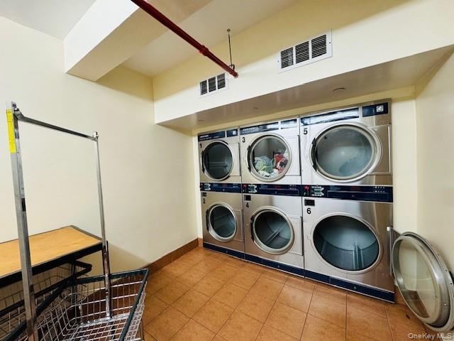 Condo Wetherole  Queens, NY 11374, MLS-968211-15