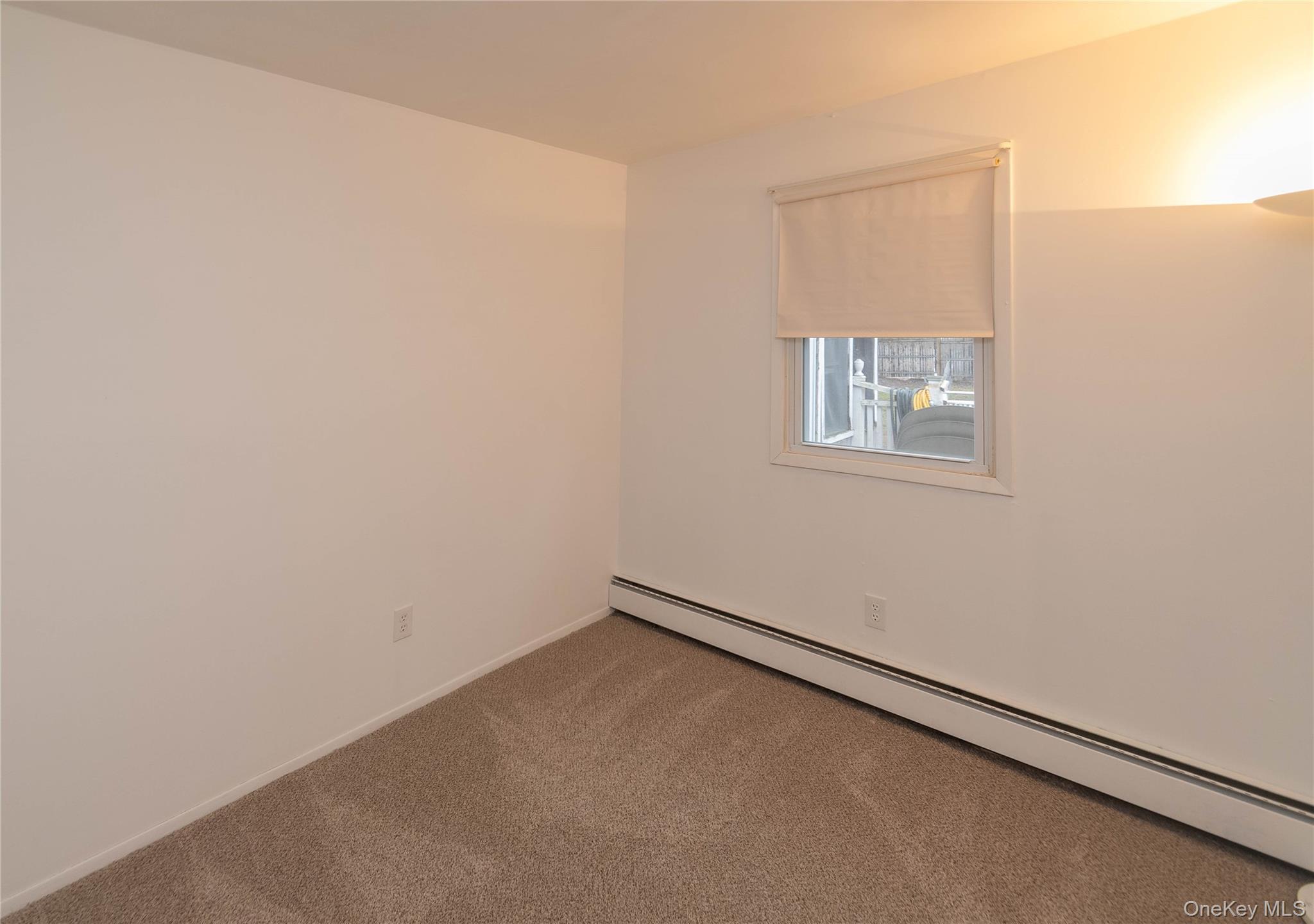 Single Family Reggie Dutchess County, NY 12590, MLS-968214-22