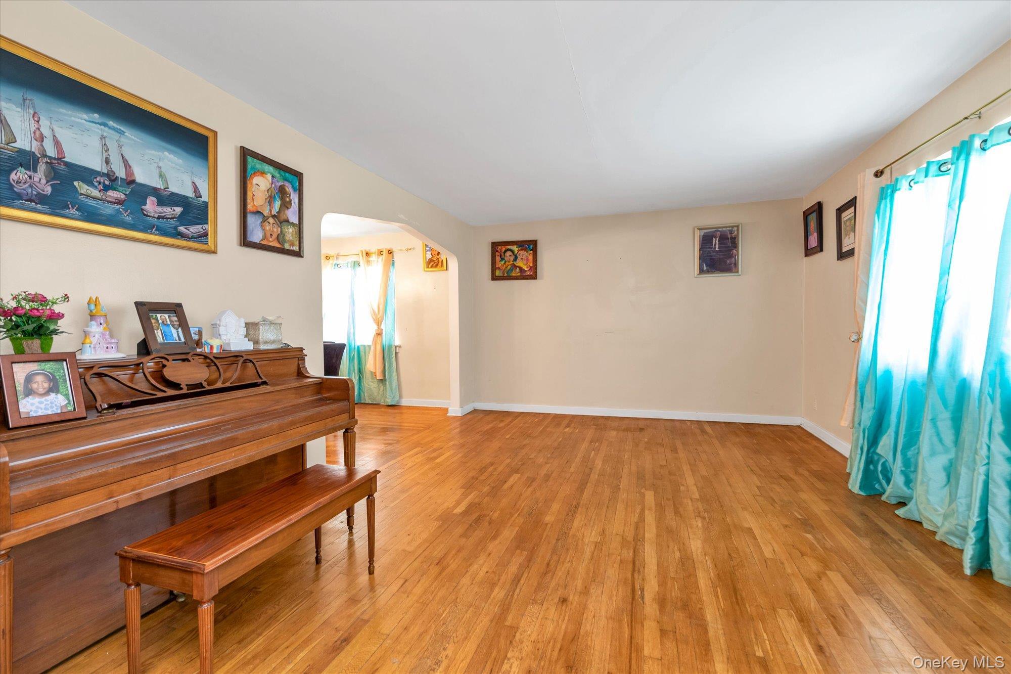 Single Family Ann  Nassau County, NY 11580, MLS-968236-3