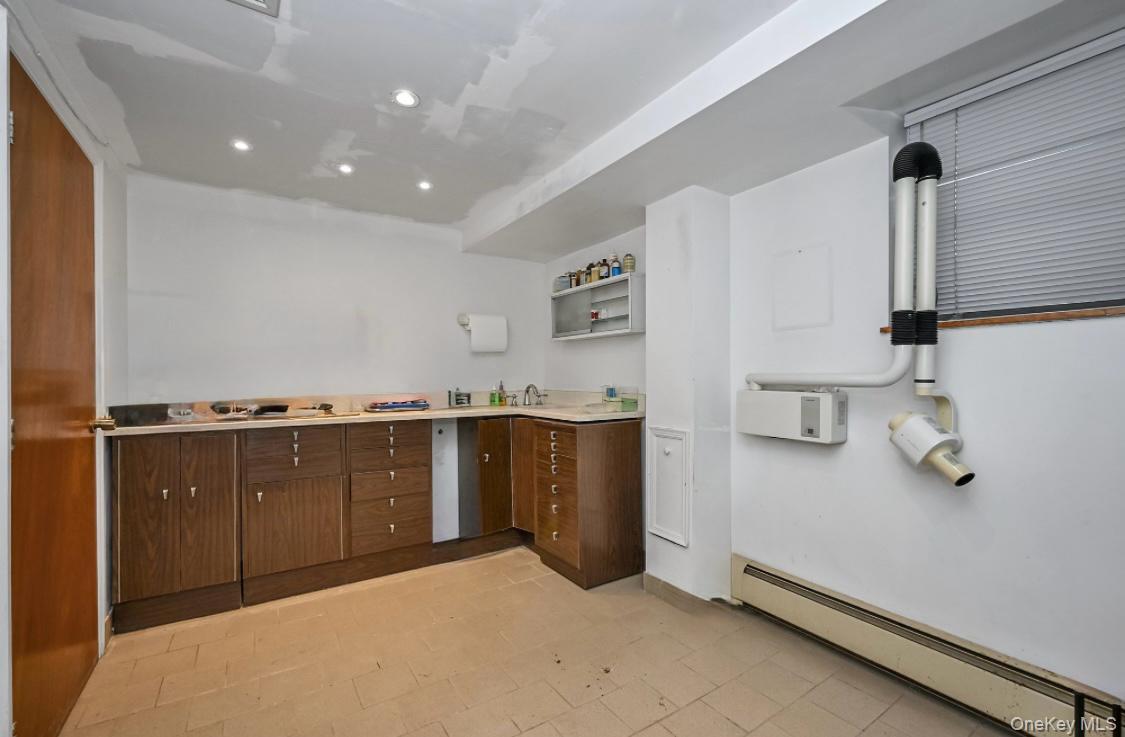 Single Family Jewel  Queens, NY 11367, MLS-968237-20