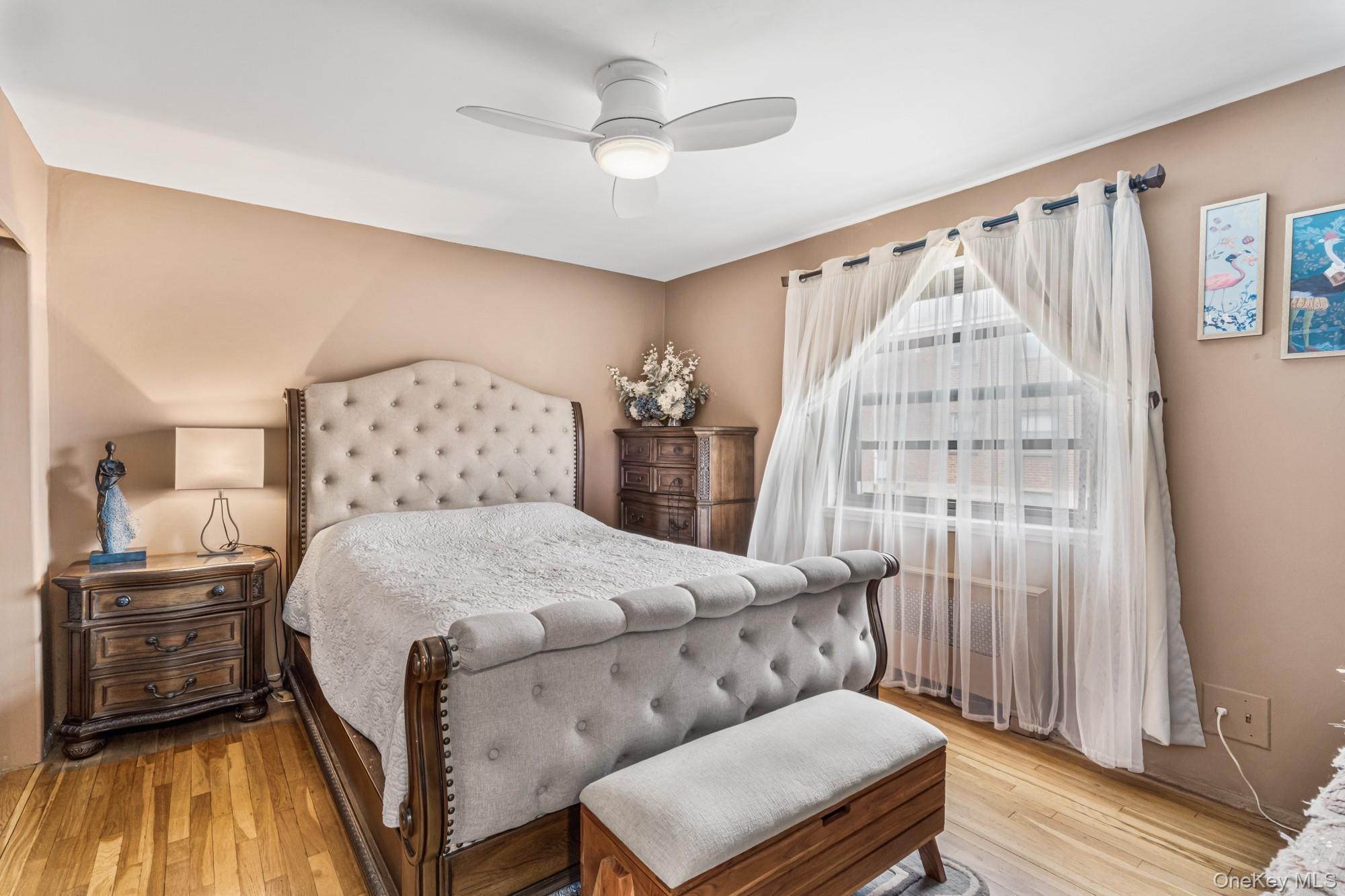 Coop 166th Queens, NY 11357, MLS-968240-9