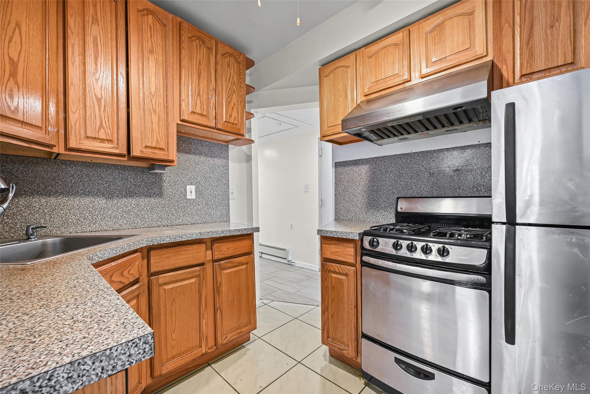 Single Family 27th Queens, NY 11354, MLS-968241-10