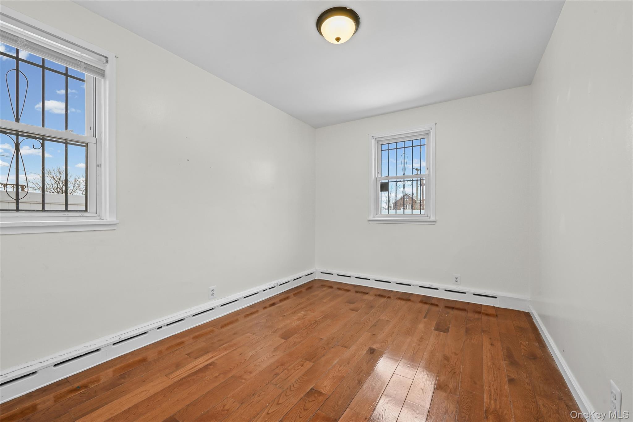 Single Family 27th Queens, NY 11354, MLS-968241-16