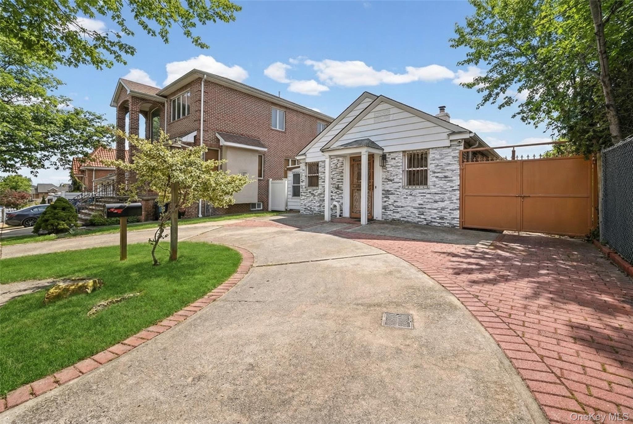 Single Family 27th Queens, NY 11354, MLS-968241-3