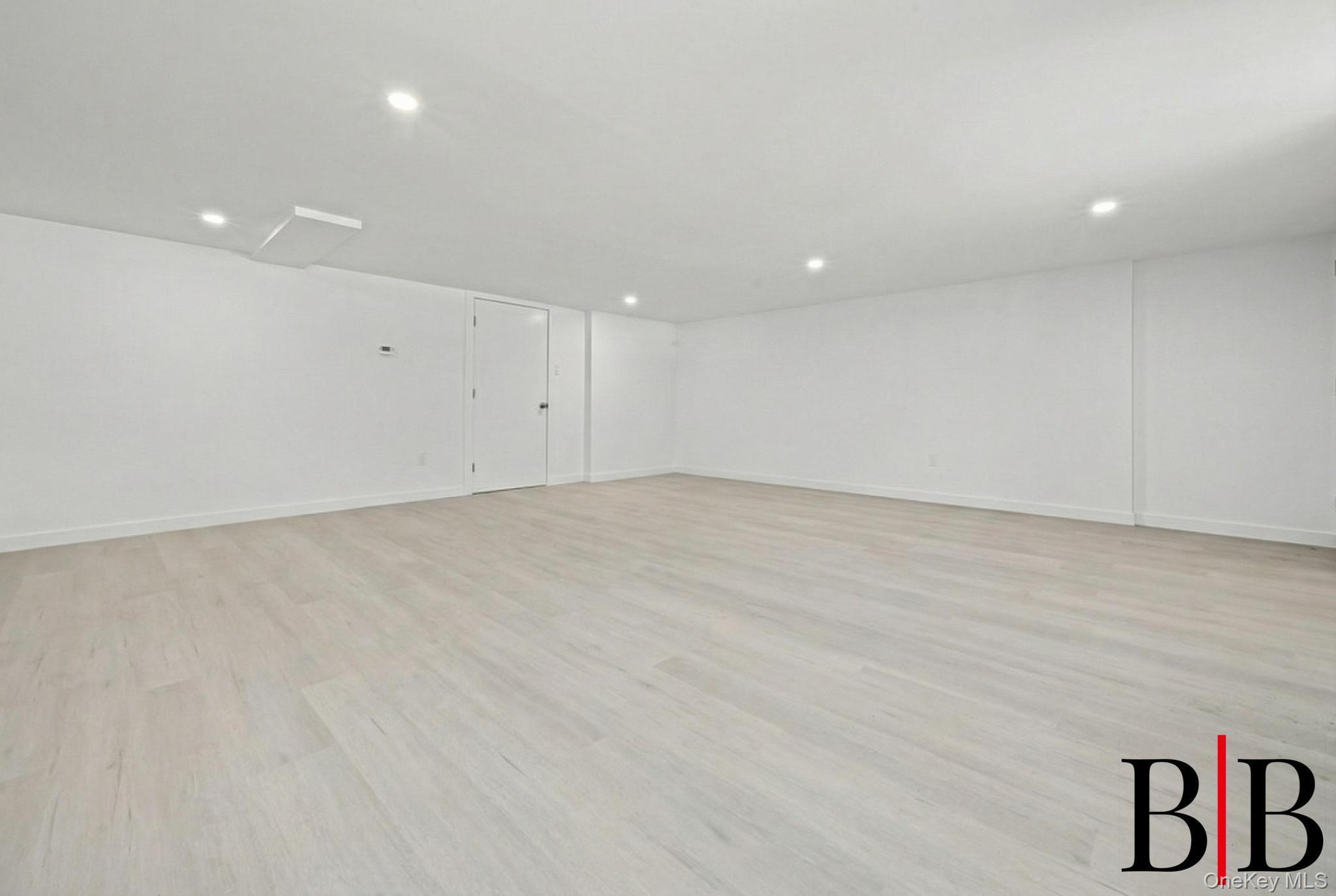 Single Family 69  Brooklyn, NY 11234, MLS-968252-32