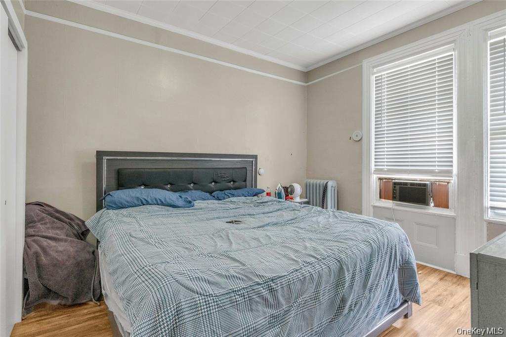 Single Family Willett  Bronx, NY 10467, MLS-968263-10