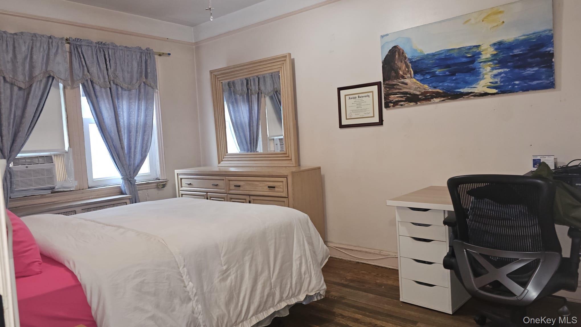 Single Family 25th  Queens, NY 11370, MLS-968275-12