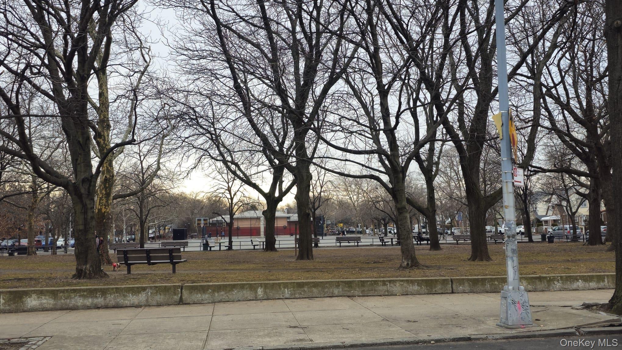 Single Family 25th  Queens, NY 11370, MLS-968275-25