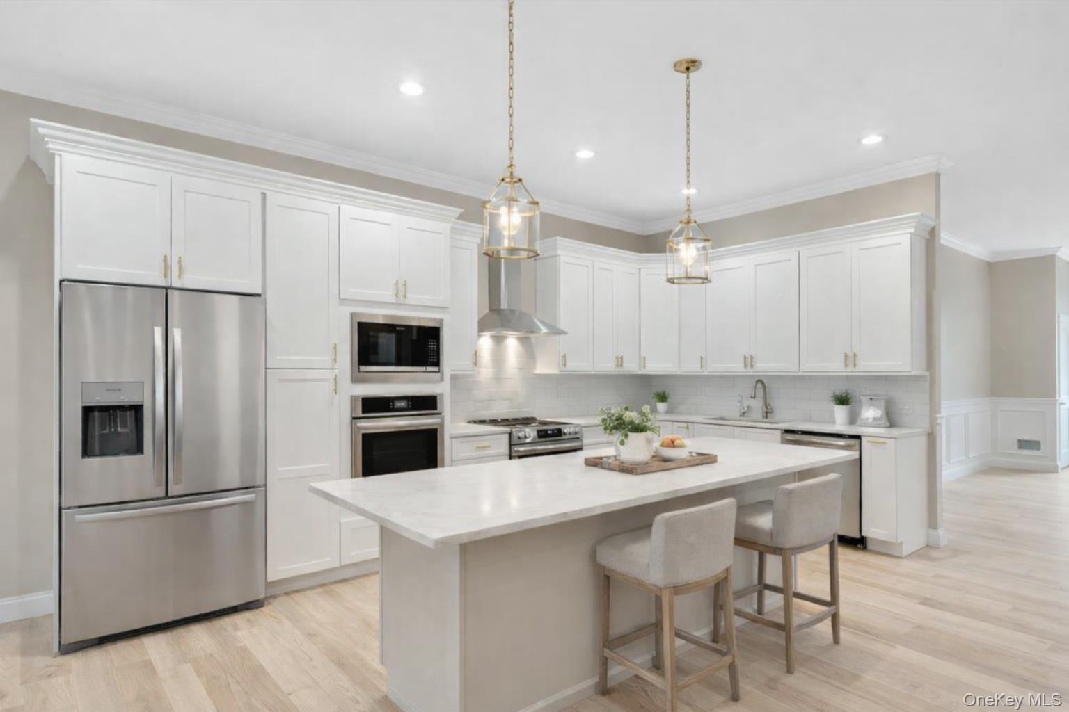 Single Family Gail Circle Suffolk County, NY 11778, MLS-968310-4