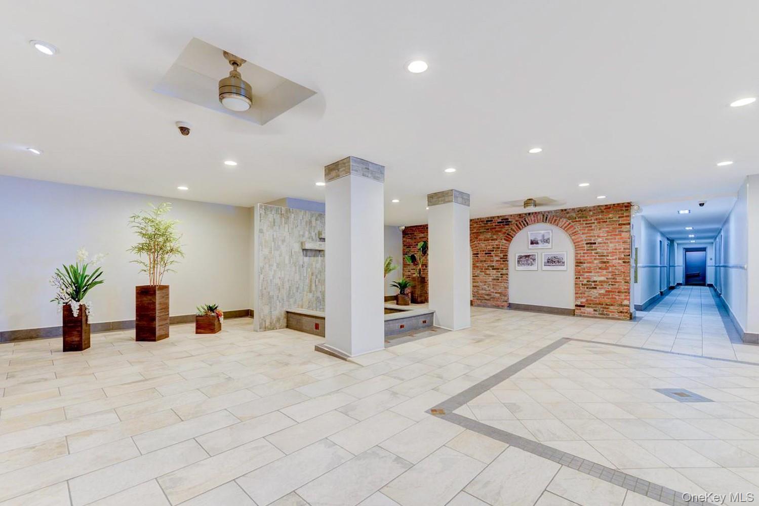 Coop Thornton  Queens, NY 11375, MLS-968317-4