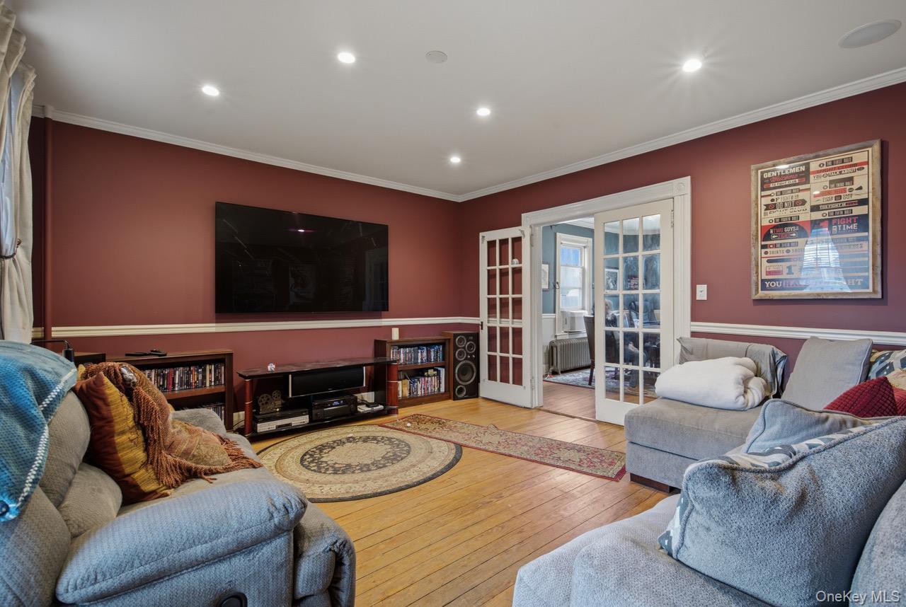 Single Family Smith  Suffolk County, NY 11751, MLS-968322-10