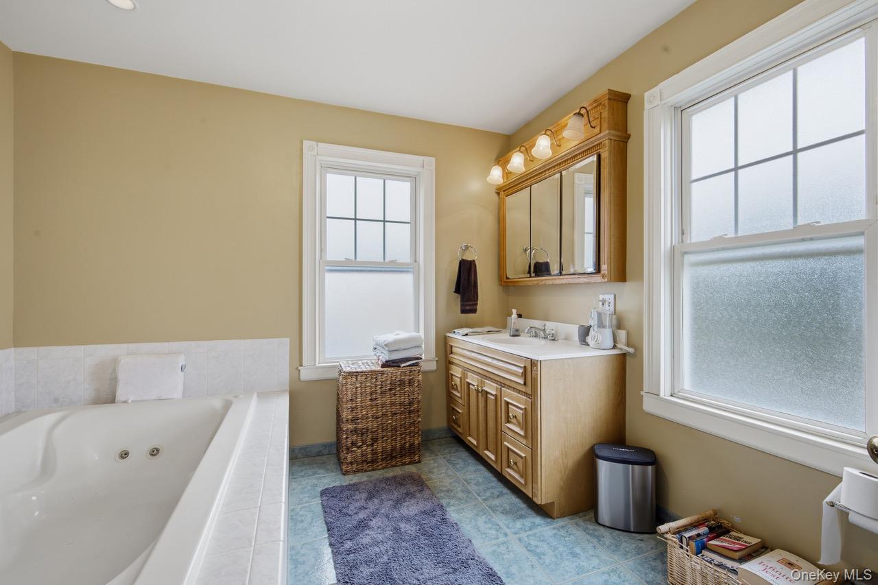 Single Family Smith  Suffolk County, NY 11751, MLS-968322-15