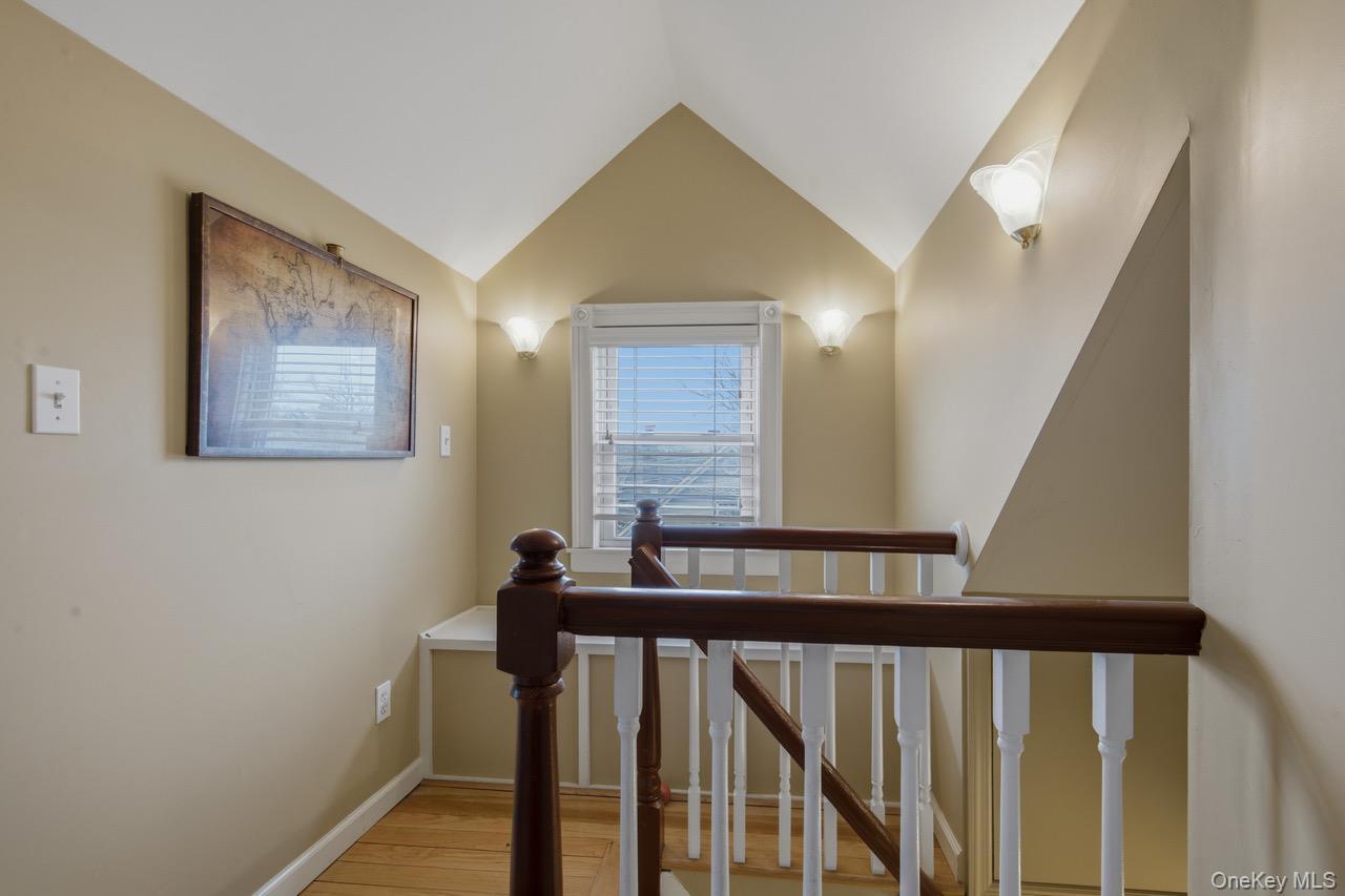 Single Family Smith  Suffolk County, NY 11751, MLS-968322-20