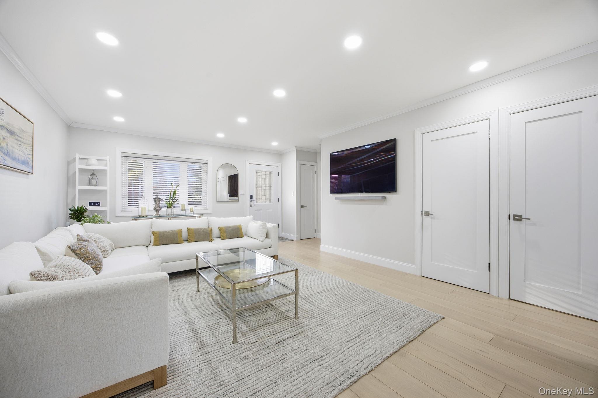 Single Family 88th  Queens, NY 11369, MLS-968325-4