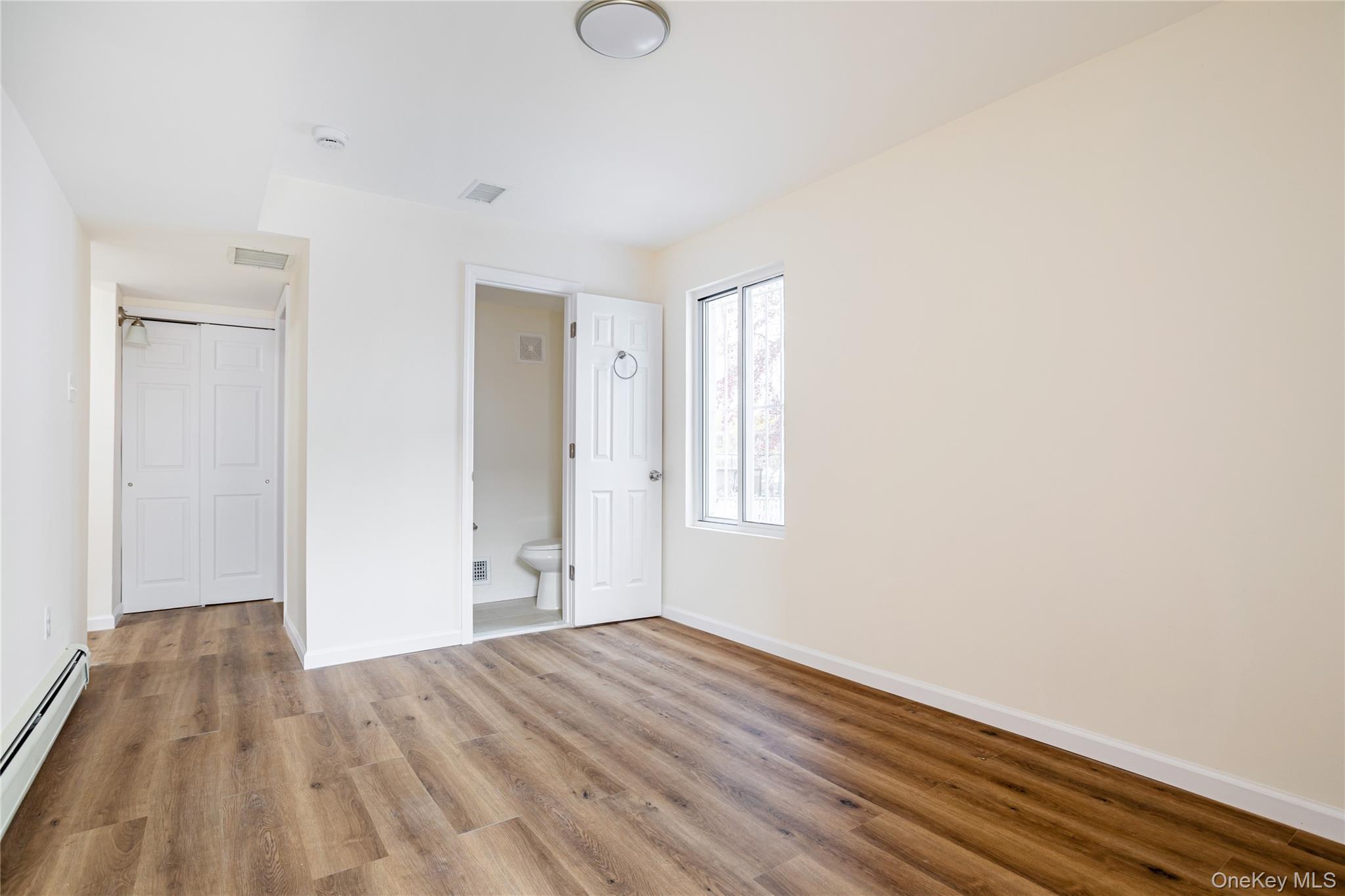 Condo Ilyssa  Staten Island, NY 10312, MLS-968329-13