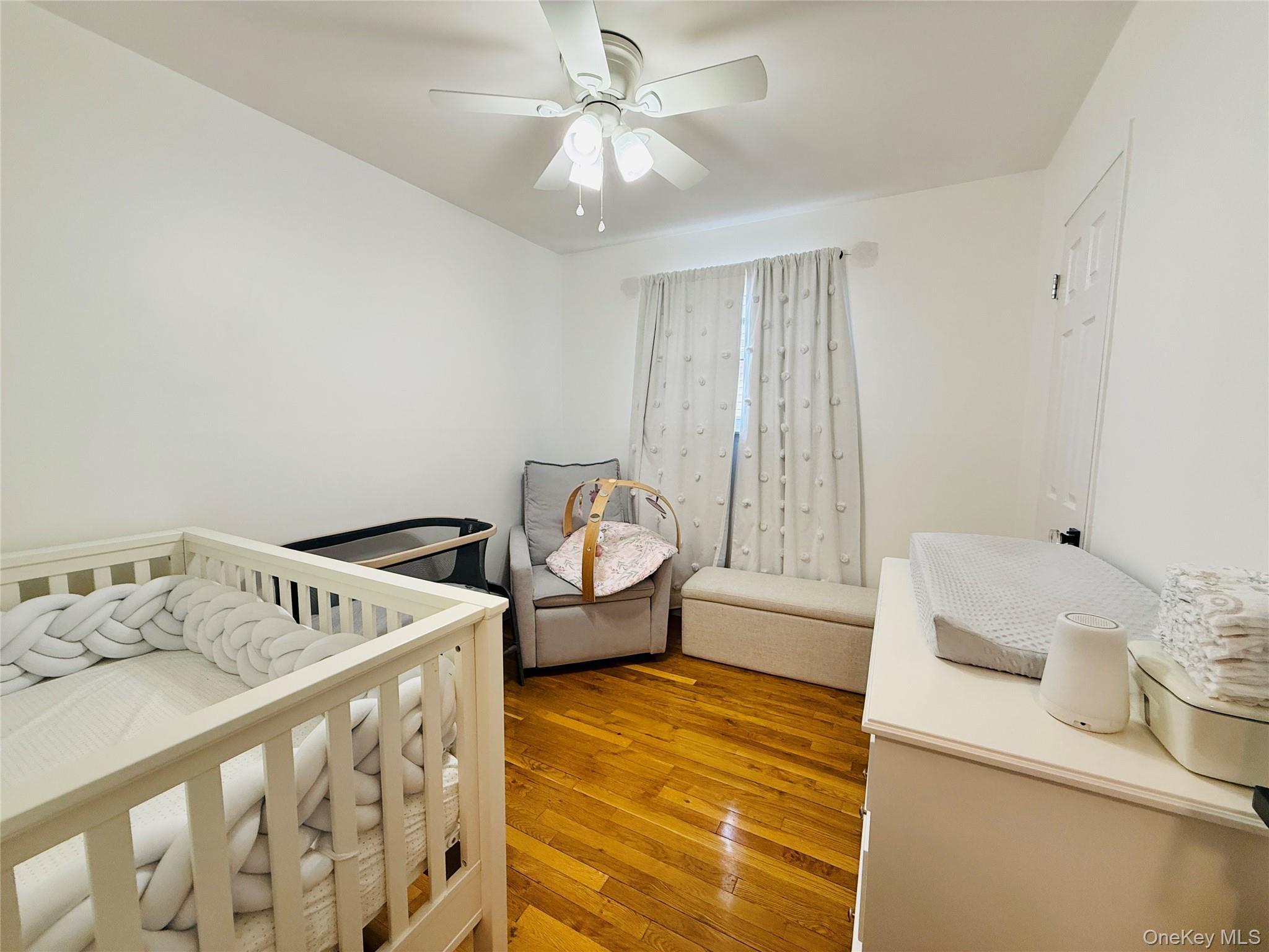 Single Family Waring  Bronx, NY 10469, MLS-968346-16