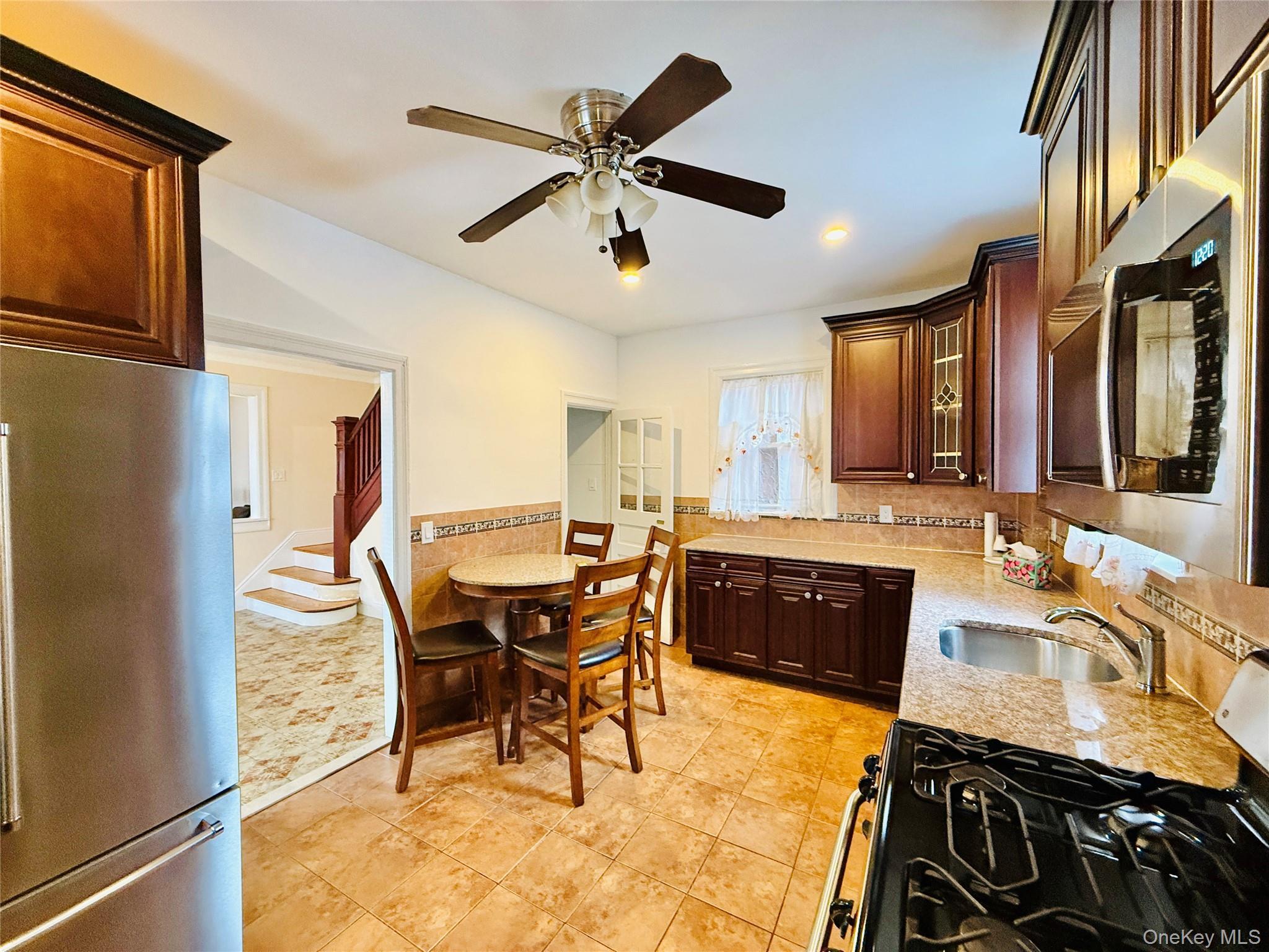 Single Family Willow  Bronx, NY 10461, MLS-968347-10